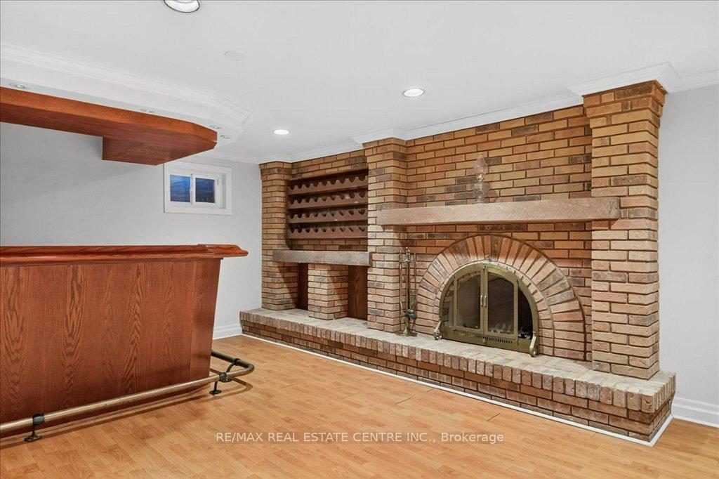 Photo 32 of 40 Colton Crescent N, Vaughan, Islington Woods — HOMEH