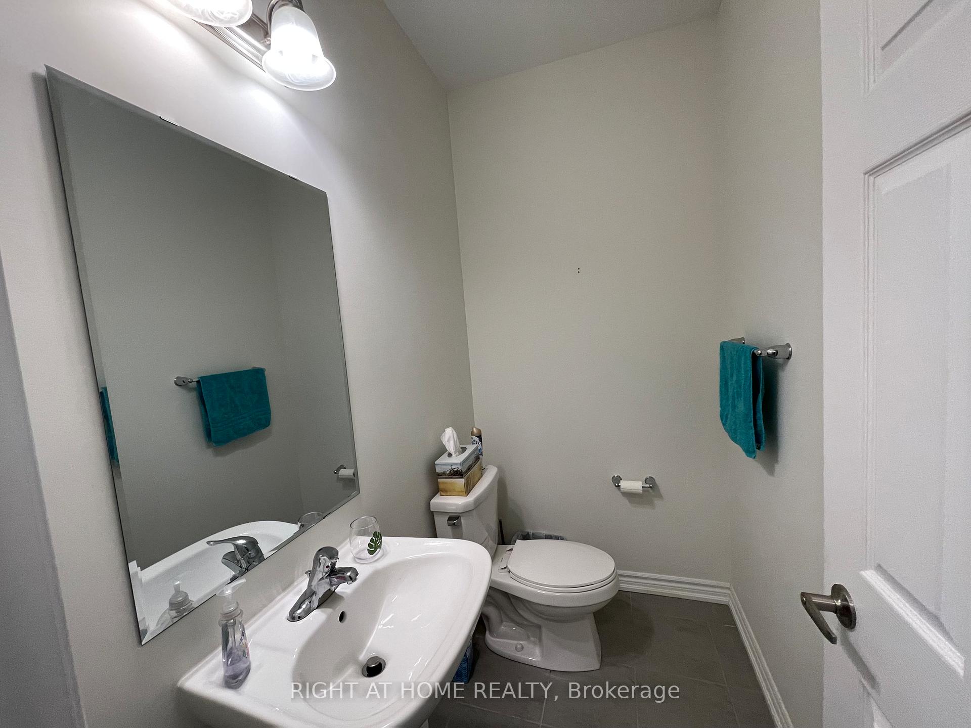 Photo 4 of 64 Lockyer Drive, Whitby, Rural Whitby — HOMEH