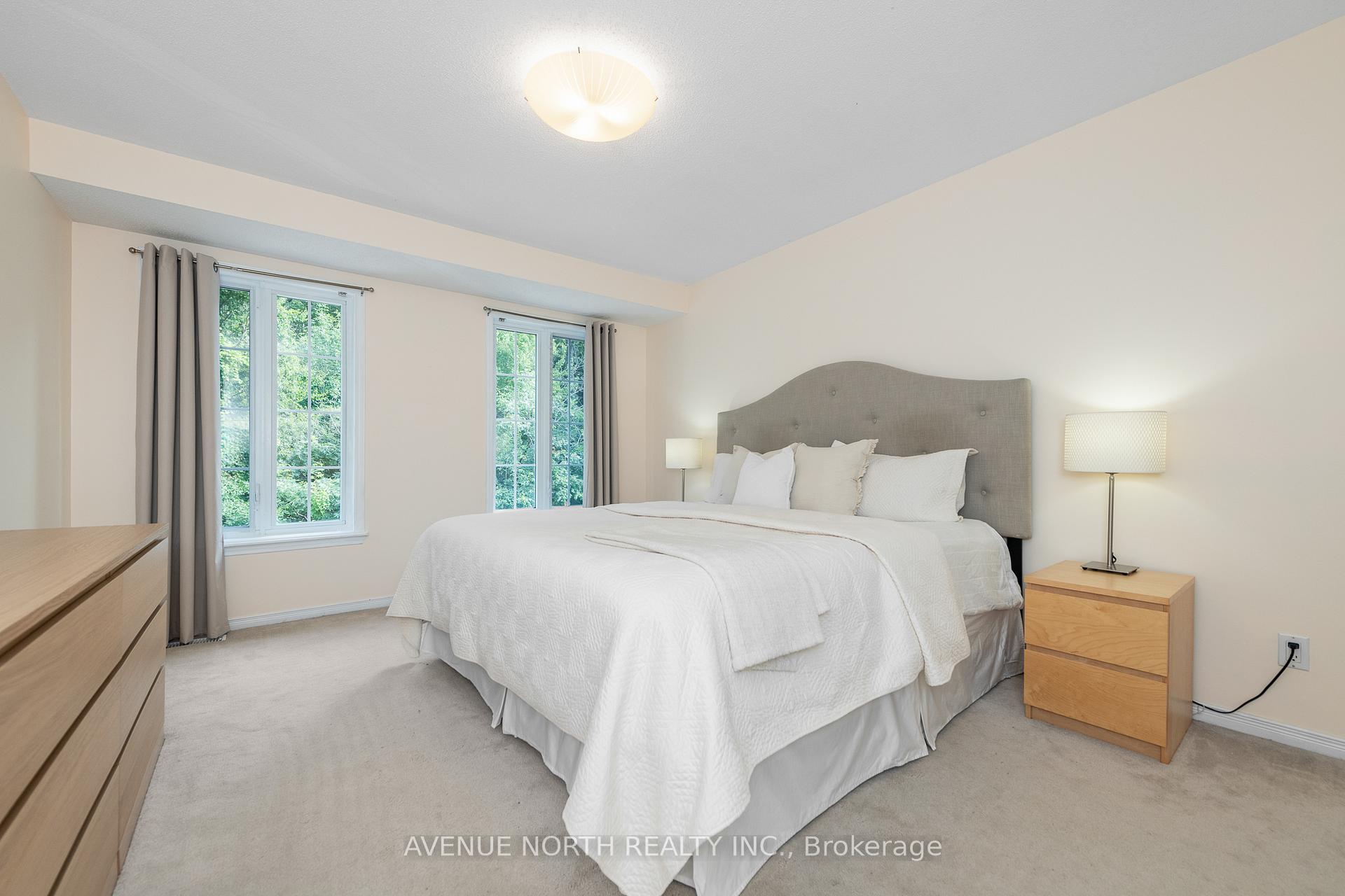 Photo 11 of 225 Gladeview Private, Ottawa, Upper Hunt Club — HOMEH