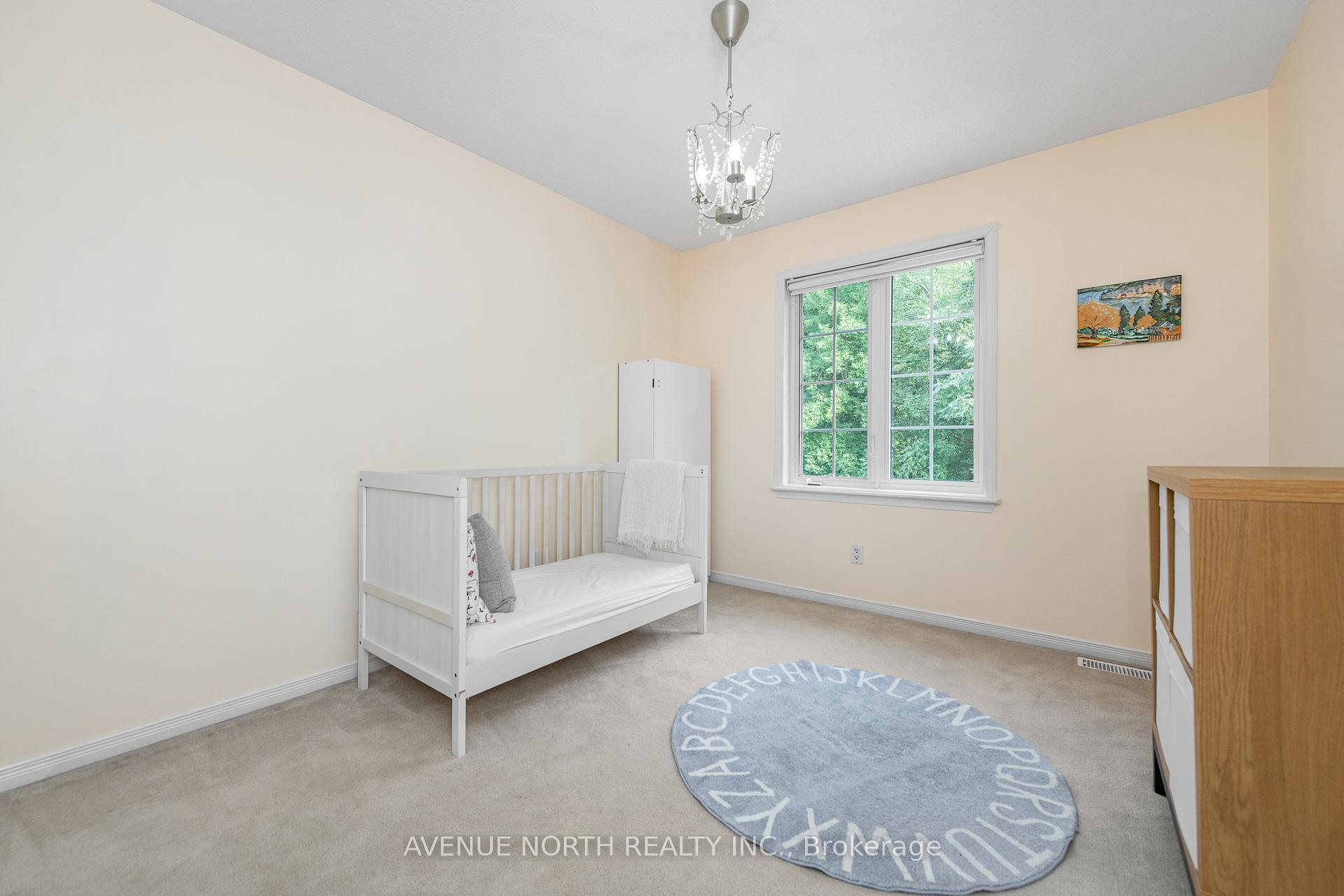 Photo 12 of 225 Gladeview Private, Ottawa, Upper Hunt Club — HOMEH