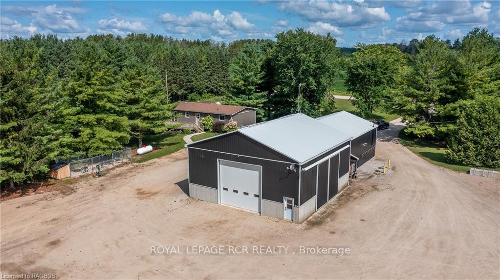 Photo 1 of 382966 Sideroad 18, West Grey — HOMEH