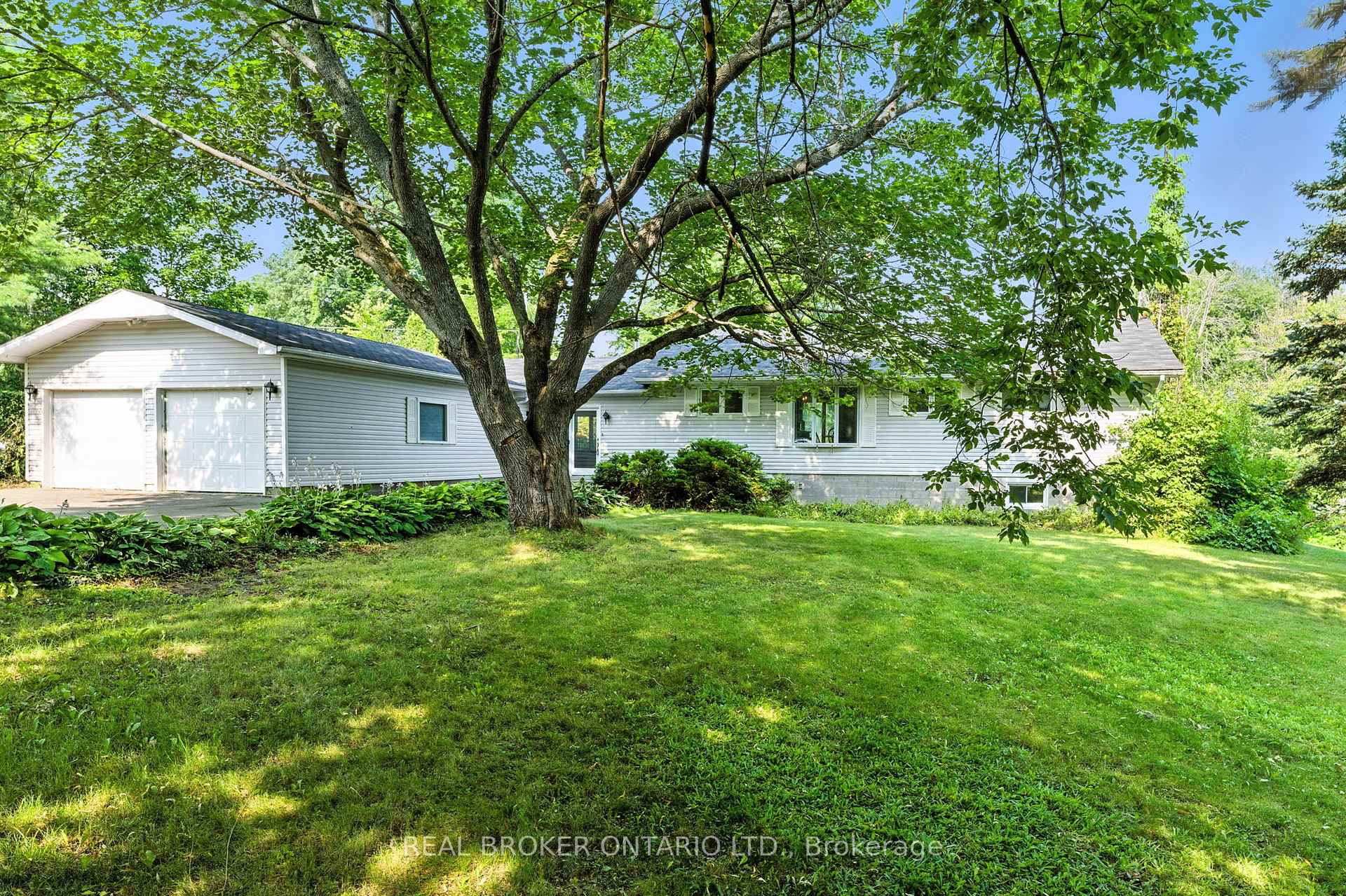 Photo 4 of 3024 Moonlight Bay Road, Beckwith, Beckwith Twp — HOMEH