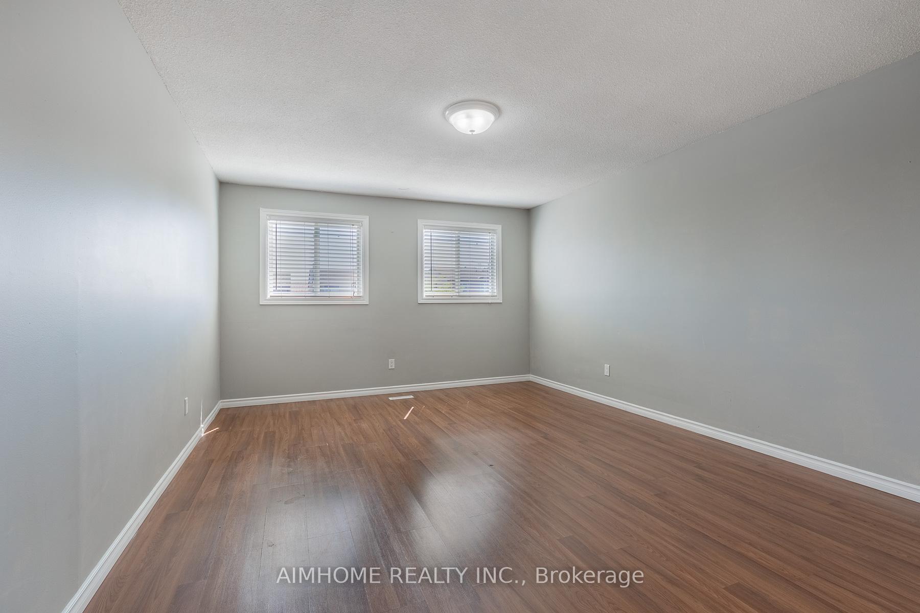 Photo 23 of 92 Bay Hill Drive, Vaughan, Glen Shields — HOMEH
