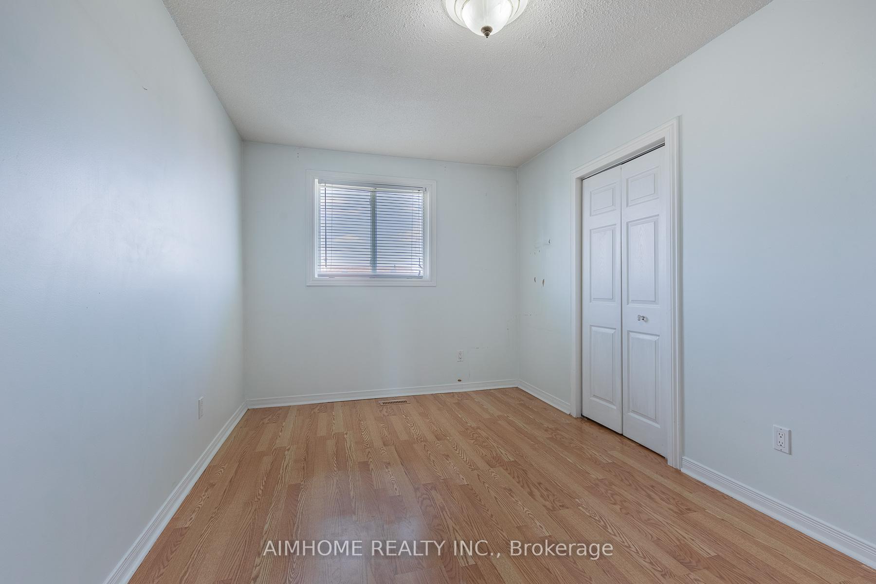 Photo 29 of 92 Bay Hill Drive, Vaughan, Glen Shields — HOMEH