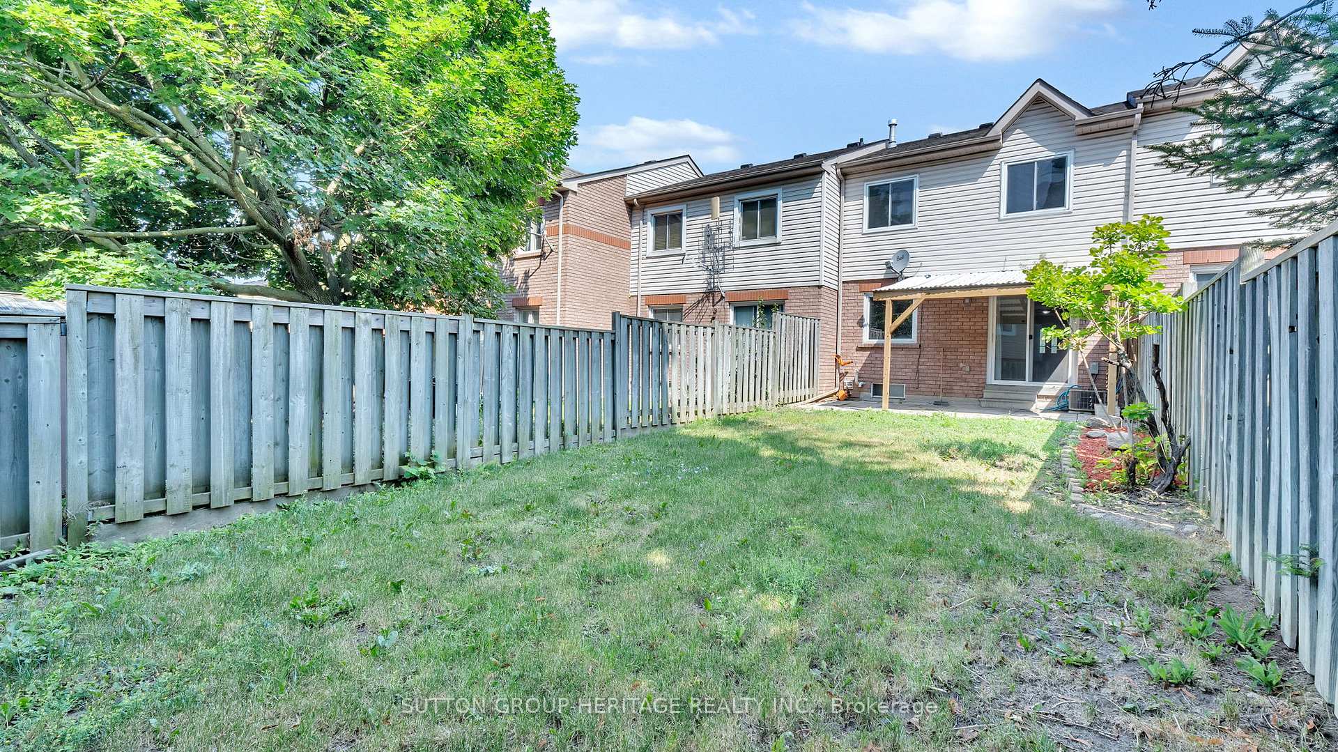 Photo 43 of 51 Wallace Drive, Whitby, Pringle Creek — HOMEH