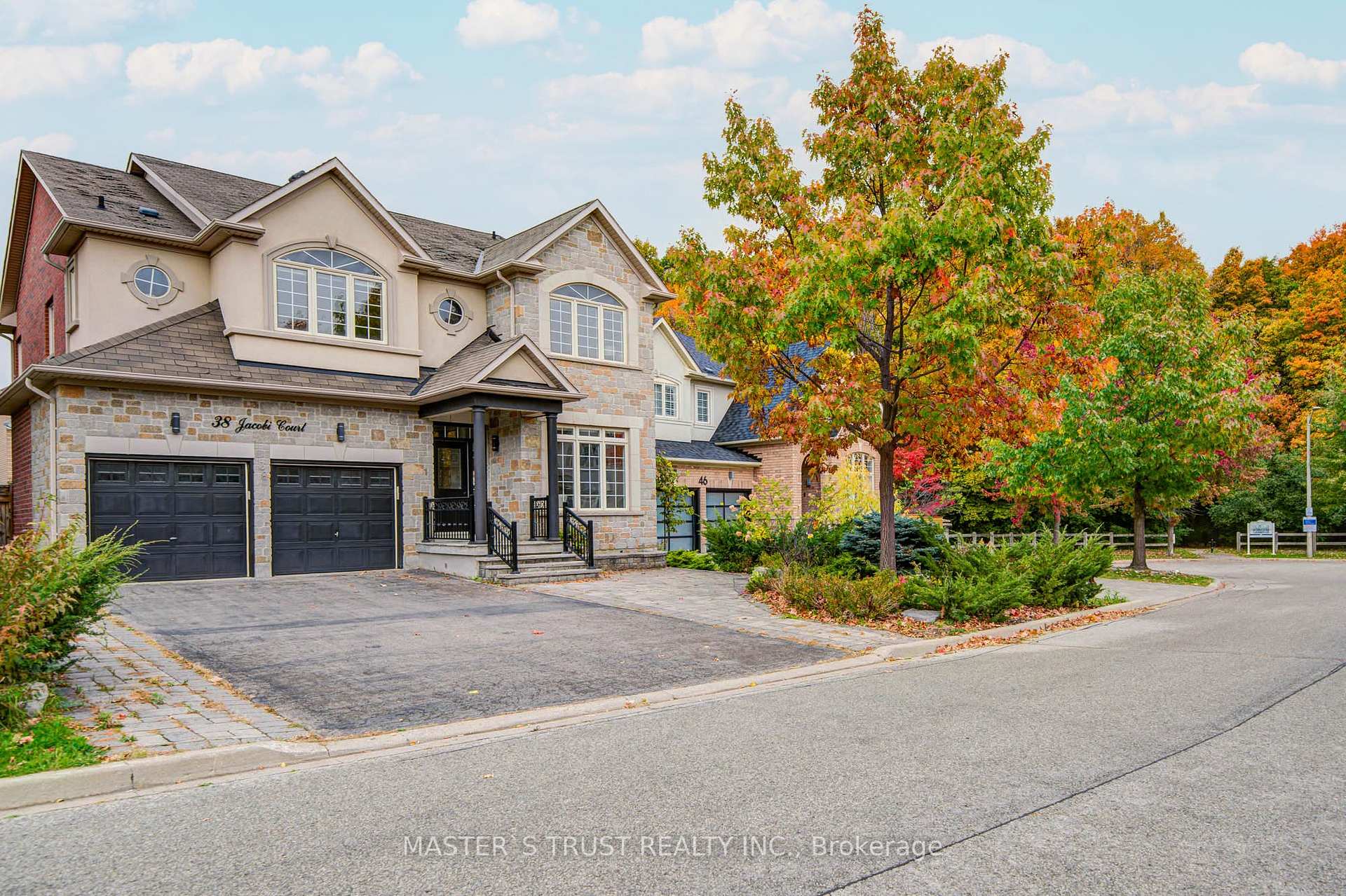 Photo 1 of 38 Jacobi Court, Vaughan, Patterson — HOMEH