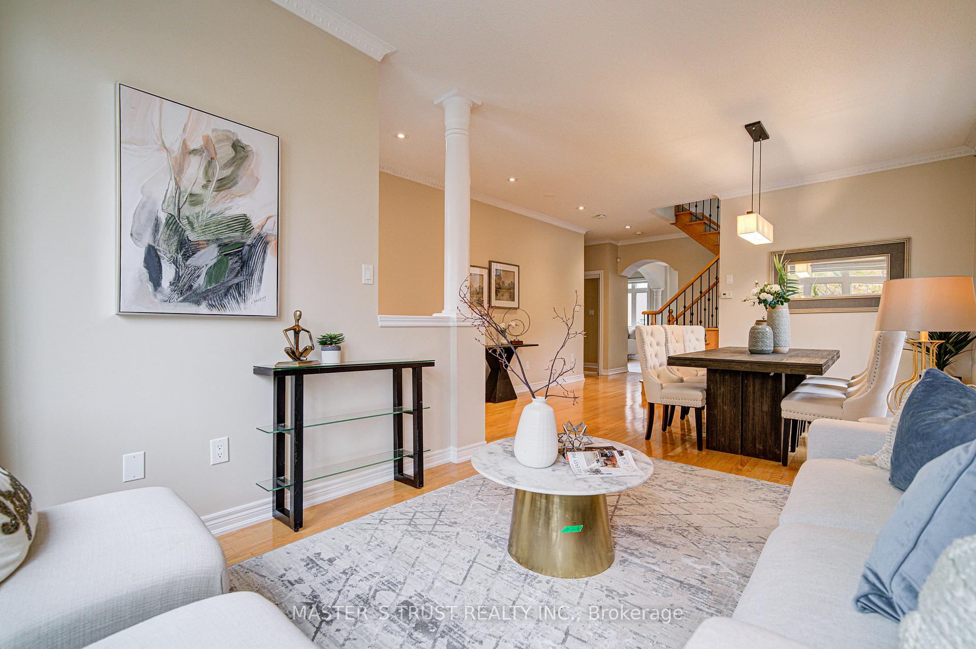 Photo 8 of 38 Jacobi Court, Vaughan, Patterson — HOMEH