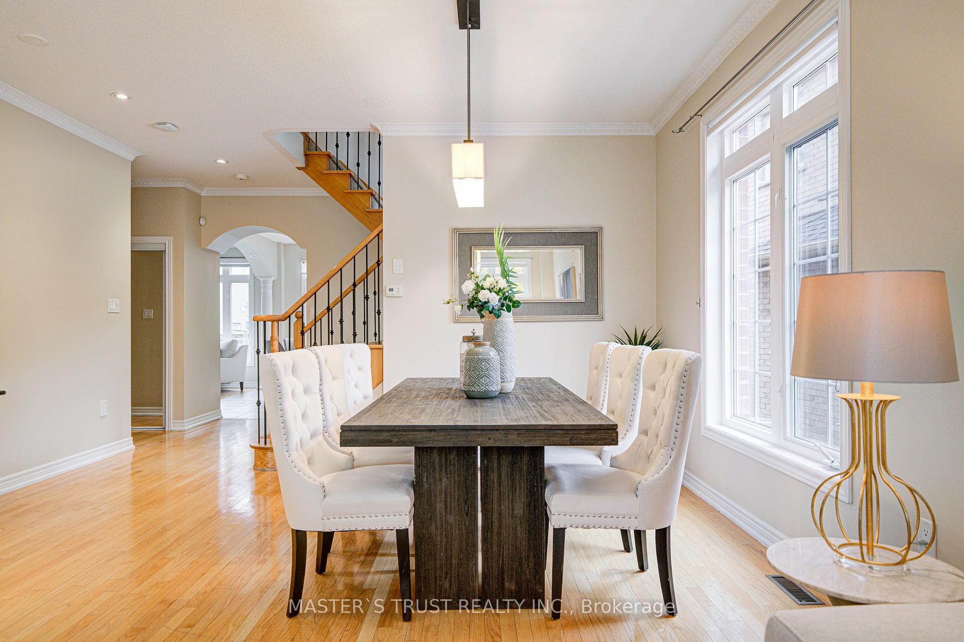 Photo 9 of 38 Jacobi Court, Vaughan, Patterson — HOMEH