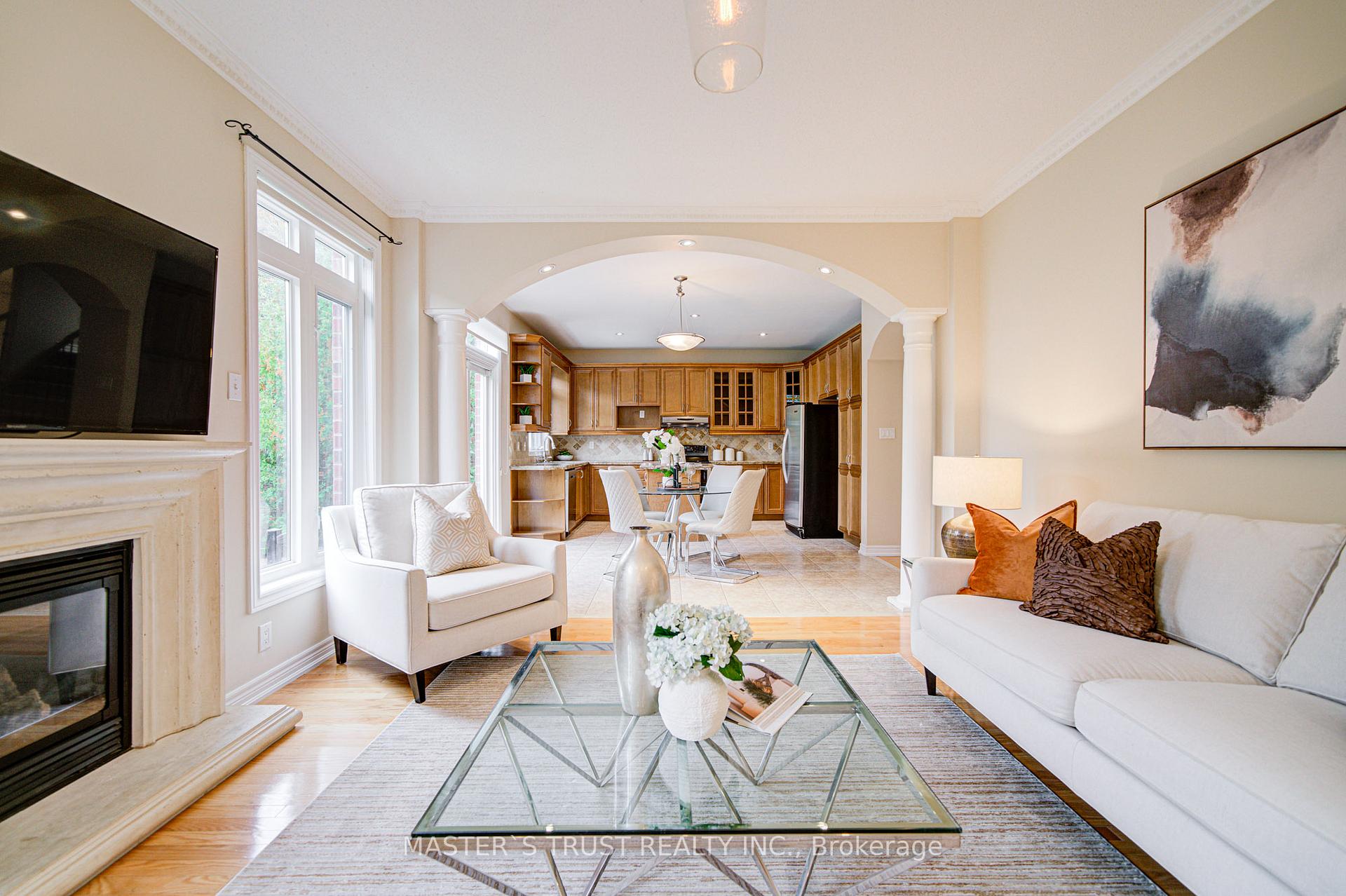 Photo 11 of 38 Jacobi Court, Vaughan, Patterson — HOMEH