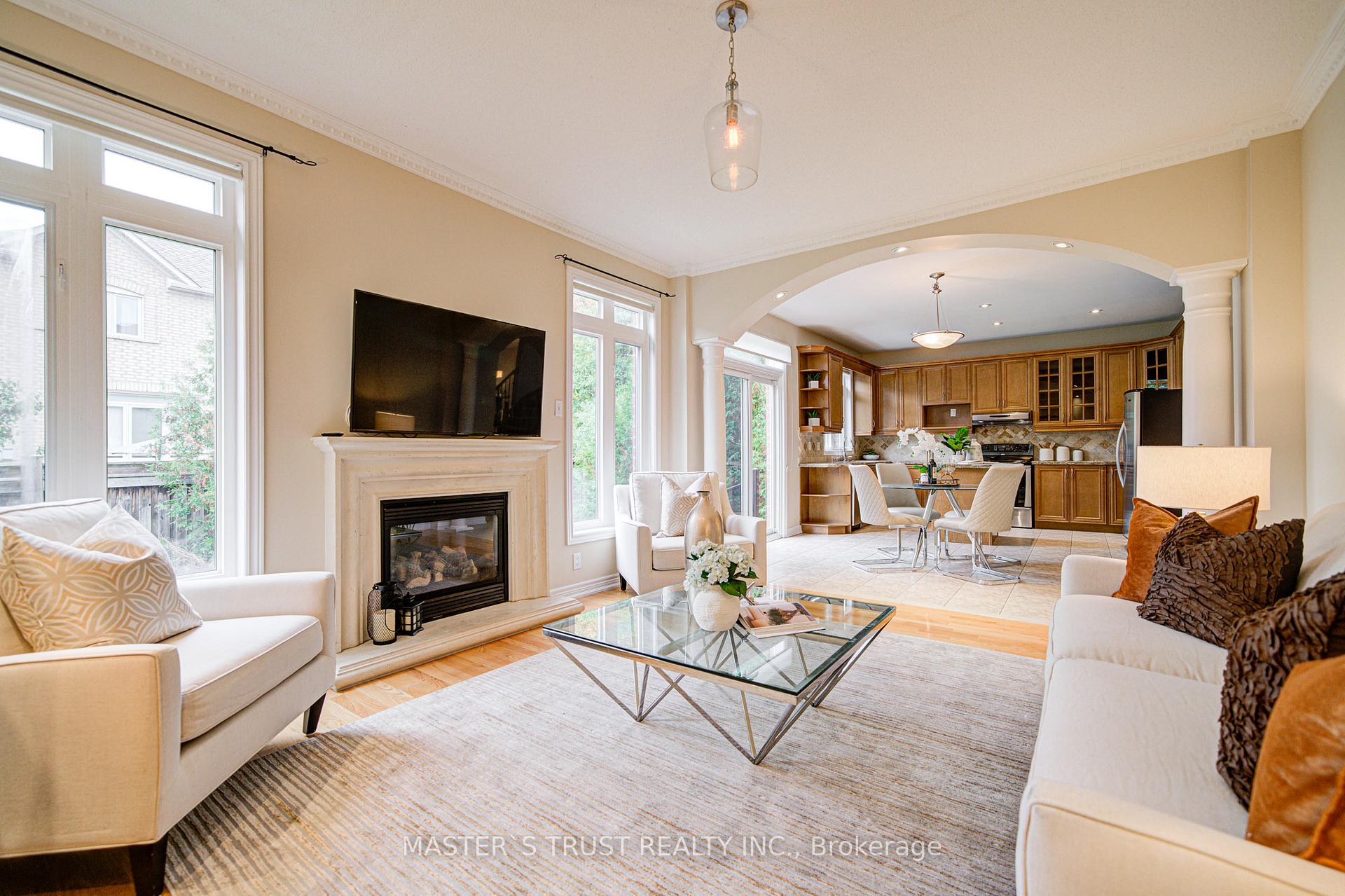 Photo 12 of 38 Jacobi Court, Vaughan, Patterson — HOMEH
