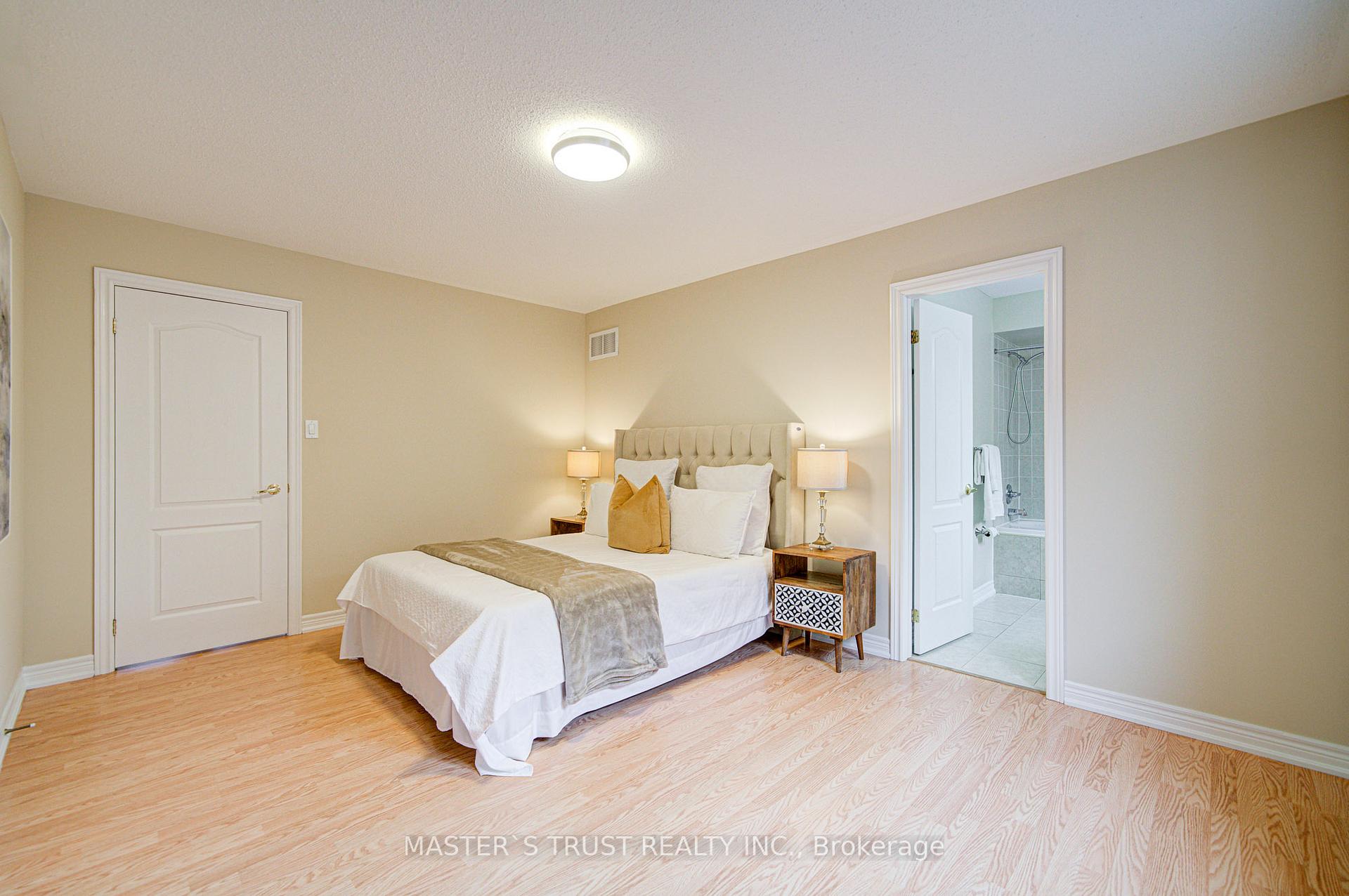 Photo 23 of 38 Jacobi Court, Vaughan, Patterson — HOMEH