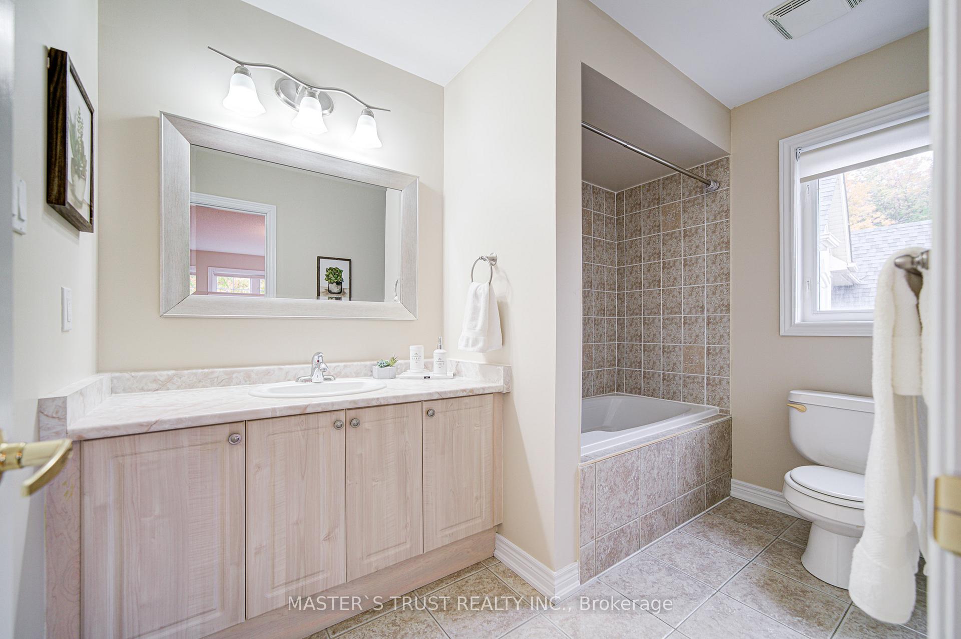 Photo 27 of 38 Jacobi Court, Vaughan, Patterson — HOMEH