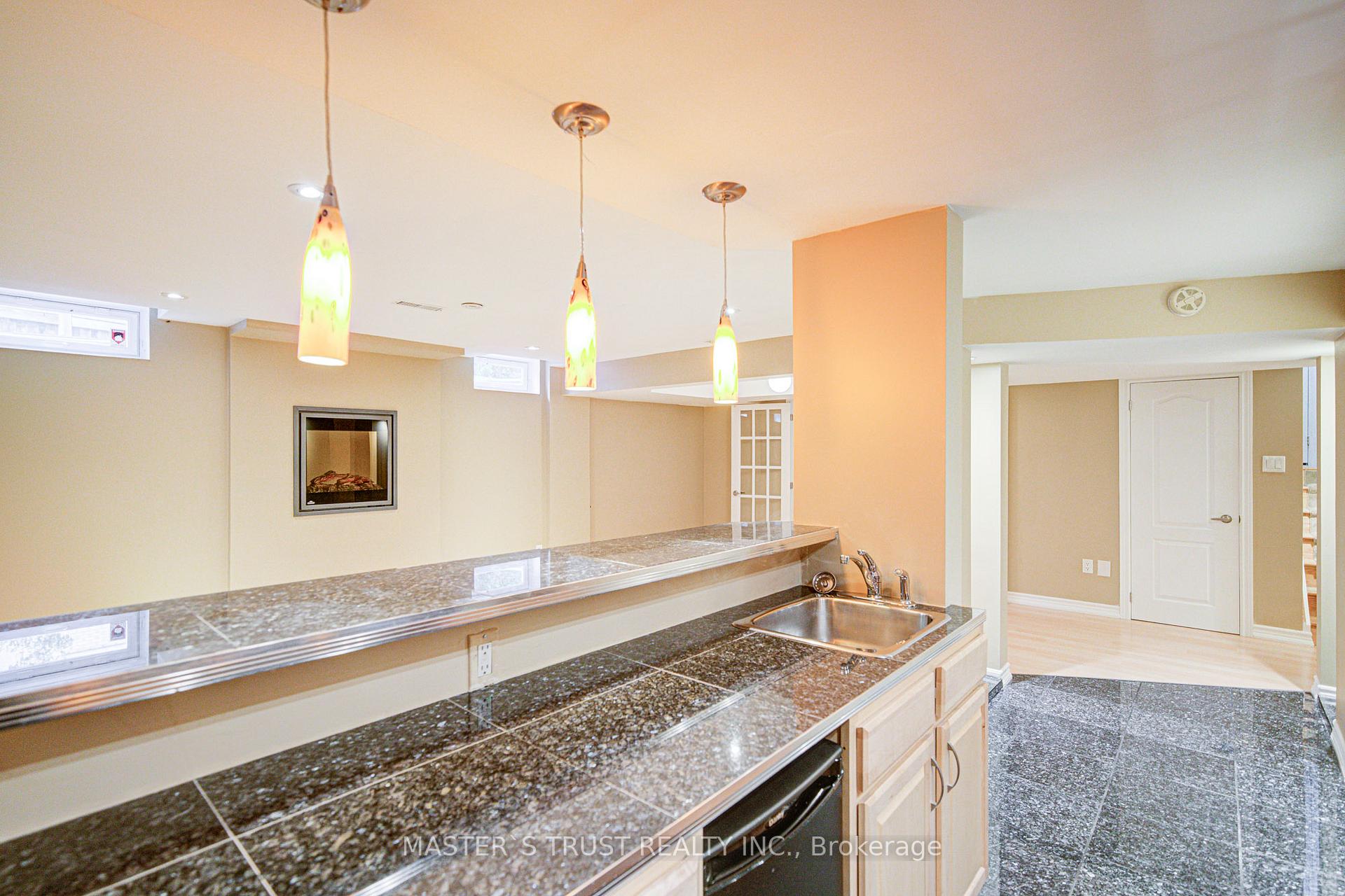 Photo 31 of 38 Jacobi Court, Vaughan, Patterson — HOMEH