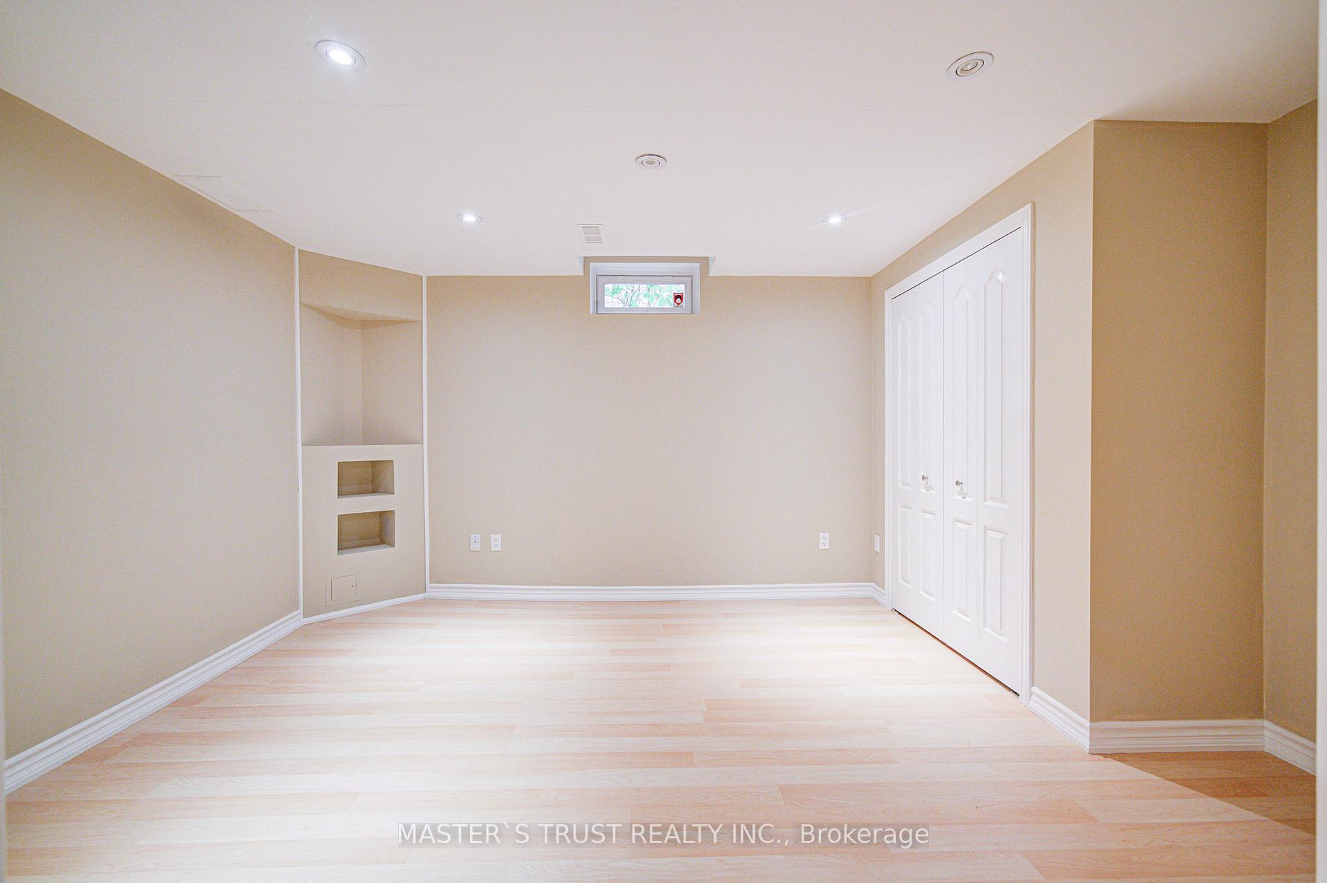 Photo 35 of 38 Jacobi Court, Vaughan, Patterson — HOMEH