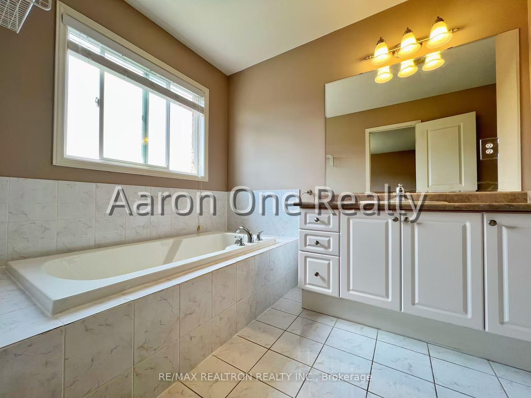 Photo 21 of 296 Lauderdale Drive, Vaughan, Patterson — HOMEH