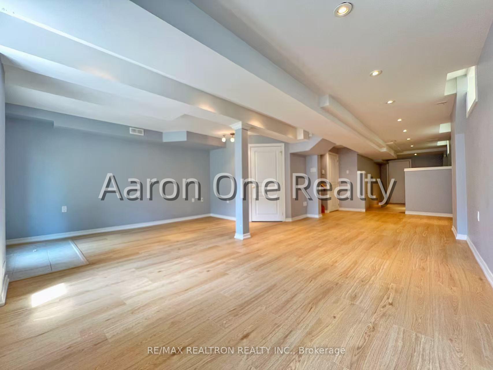 Photo 31 of 296 Lauderdale Drive, Vaughan, Patterson — HOMEH