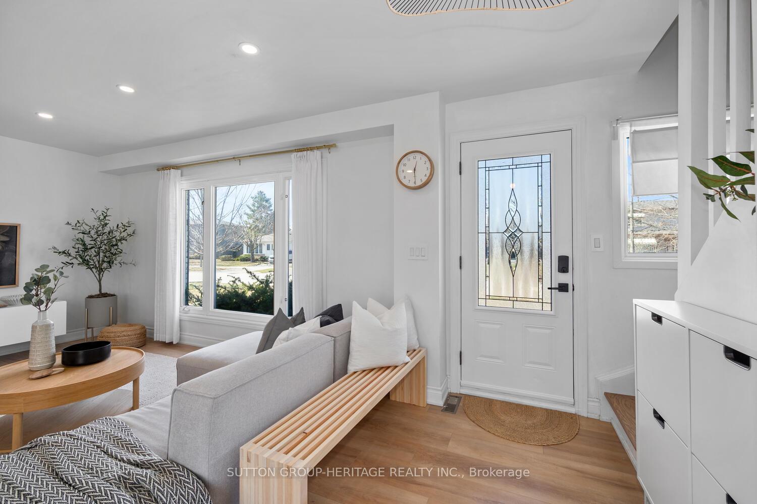 Photo 9 of 23 Agate Road, Ajax, South West — HOMEH