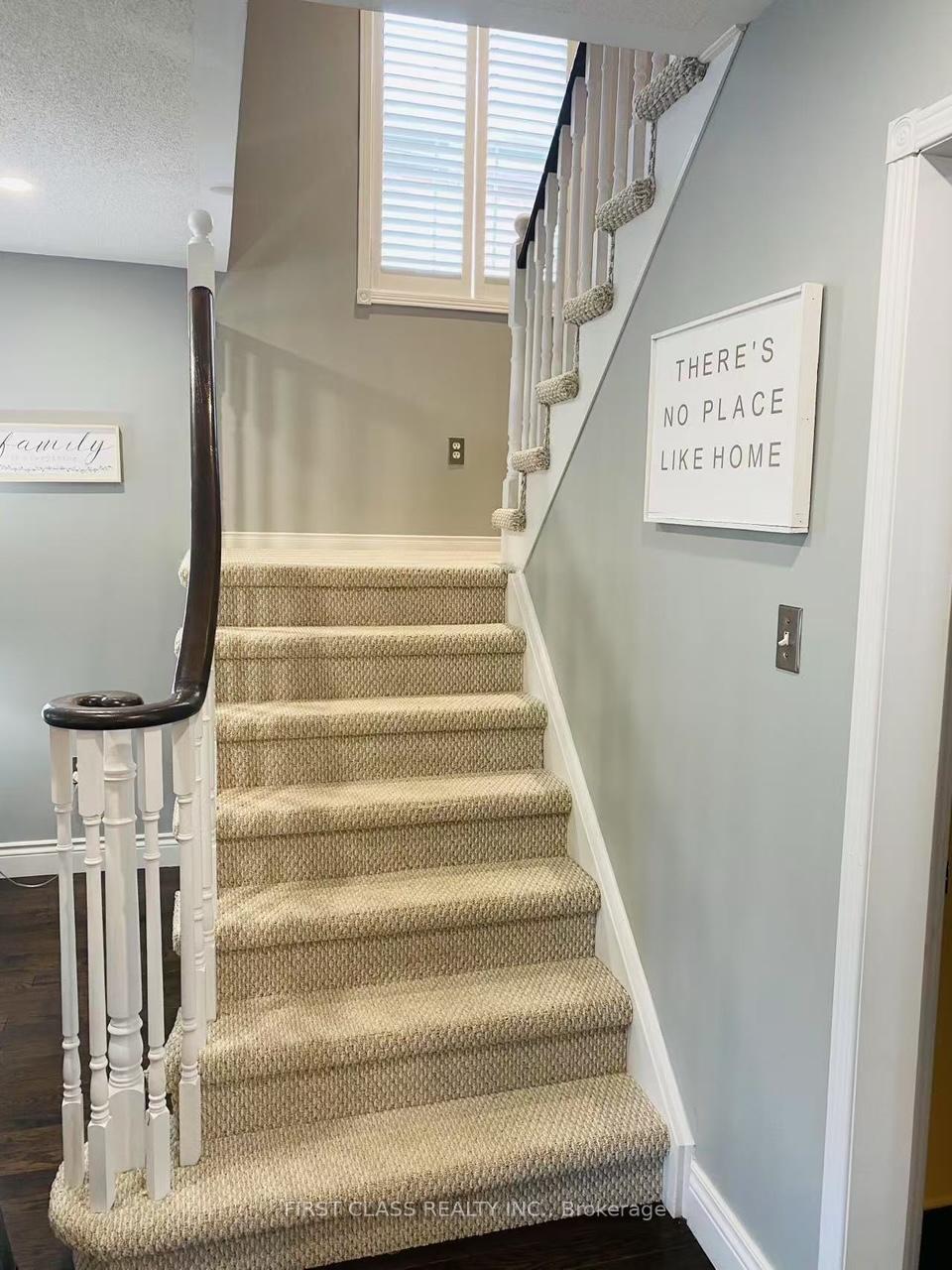 Photo 30 of Unit Main, 19 Dopp Crescent, Whitby, Brooklin — HOMEH