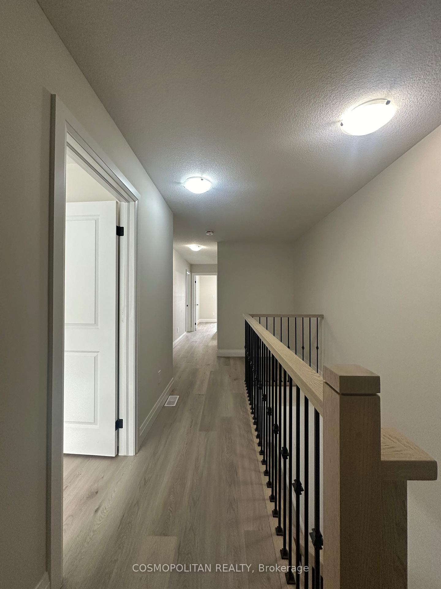 Photo 13 of 64 Keystone Trail, Welland, Lincoln/Crowland — HOMEH
