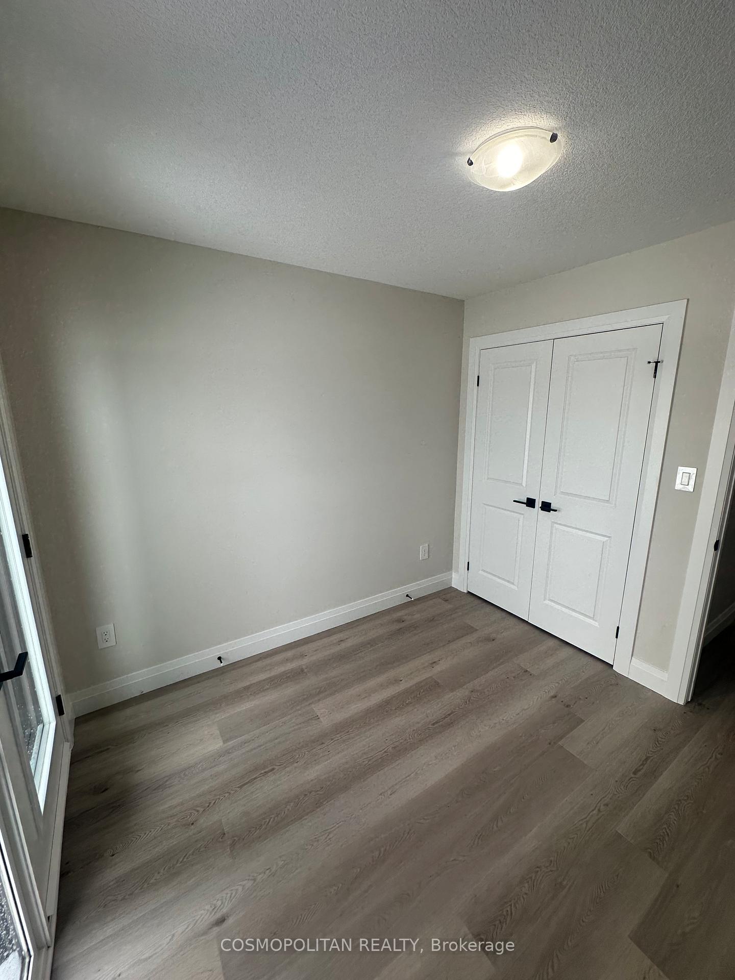 Photo 23 of 64 Keystone Trail, Welland, Lincoln/Crowland — HOMEH