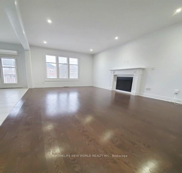 Photo 2 of Unit Upper Floors, 6 Cobb Street, Aurora, Rural Aurora — HOMEH