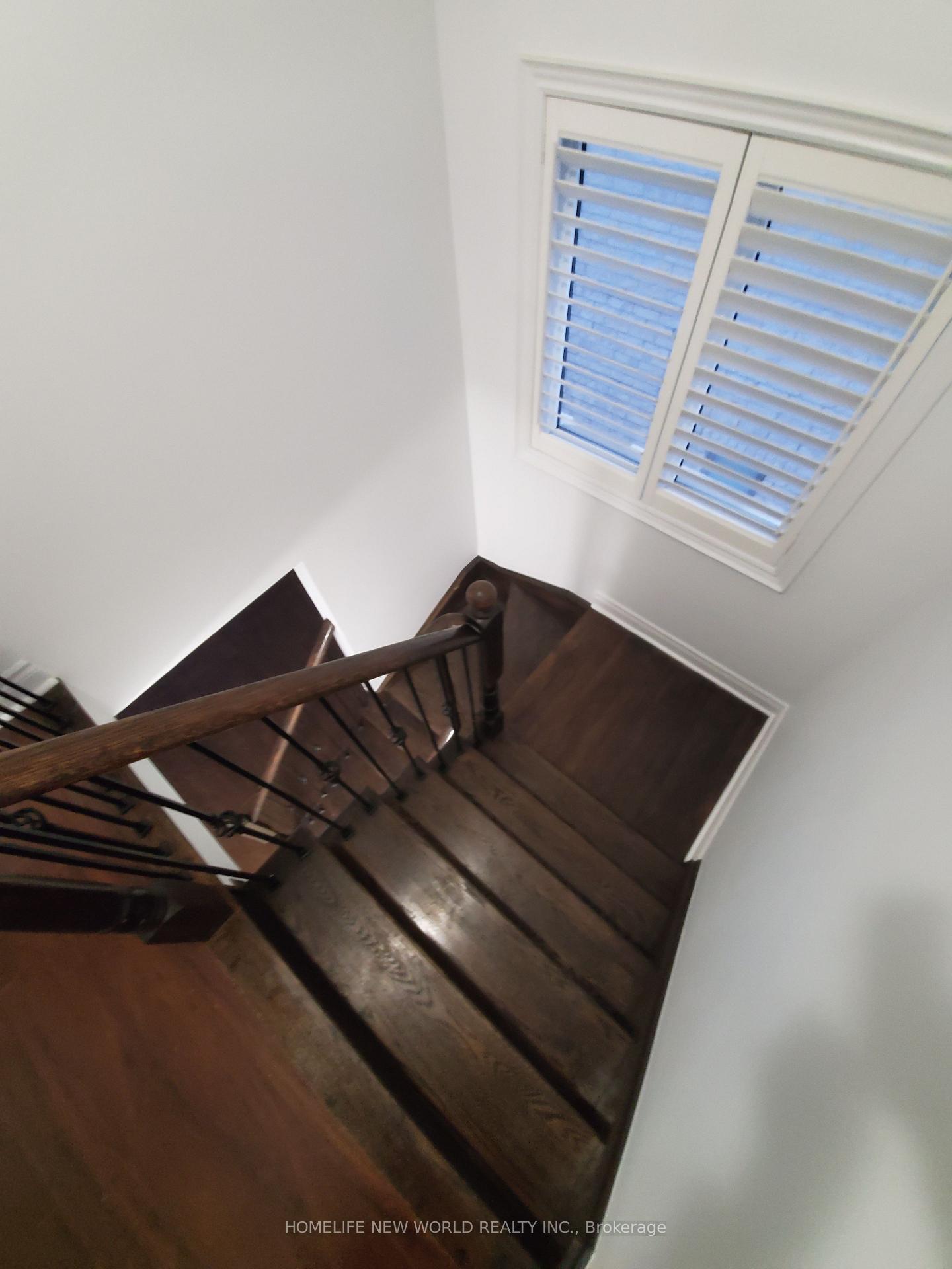 Photo 12 of Unit Upper Floors, 6 Cobb Street, Aurora, Rural Aurora — HOMEH
