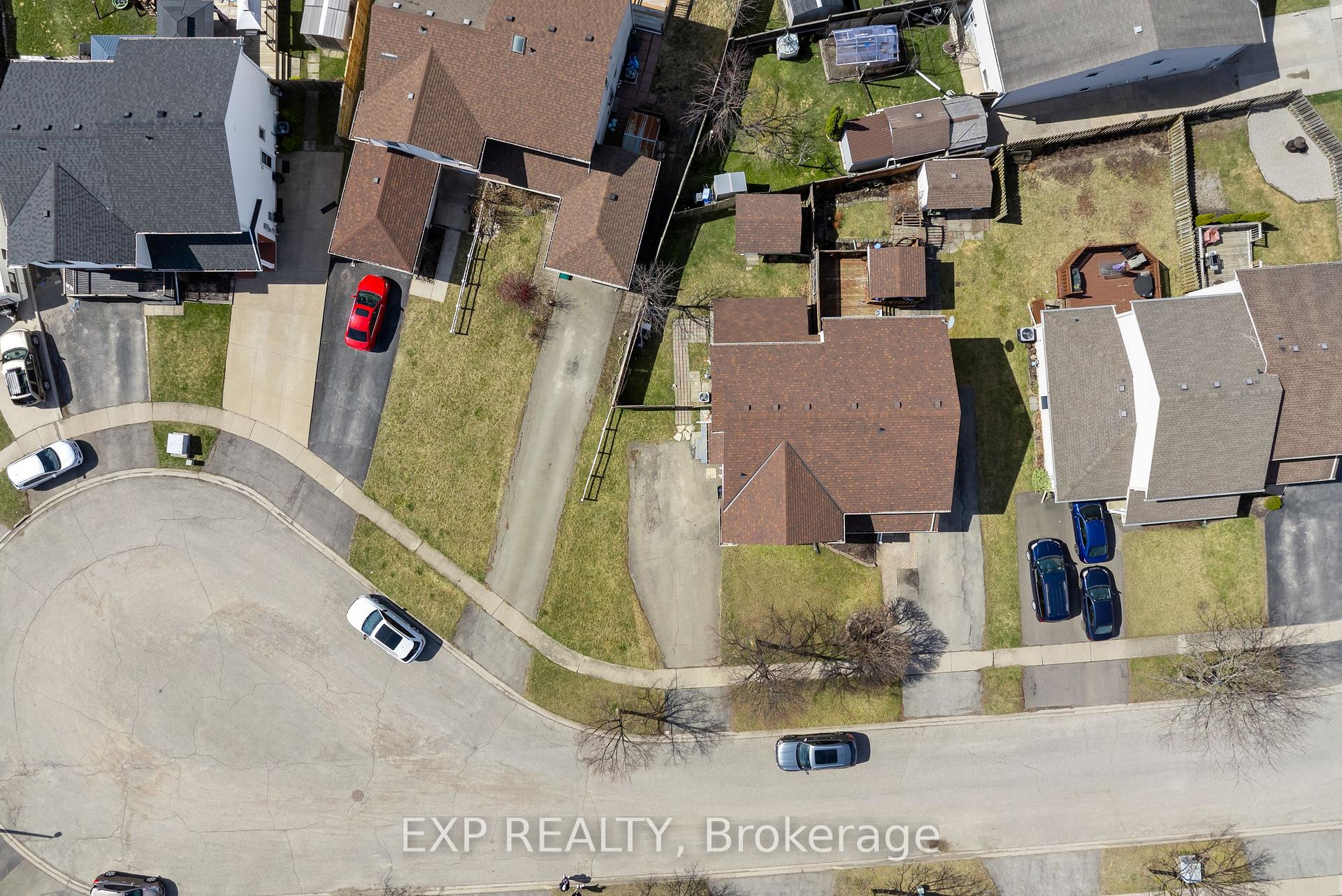 Photo 22 of 24 Station Street, Welland, Broadway — HOMEH
