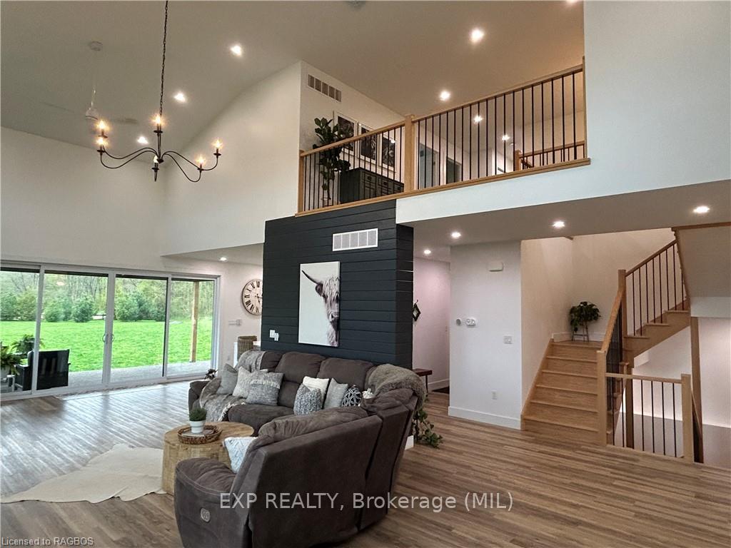 Photo 7 of 174088 Mulock Road, West Grey — HOMEH