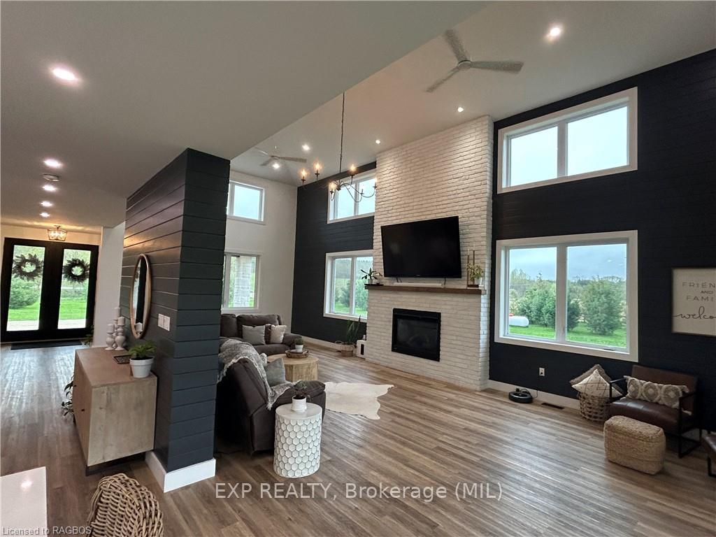 Photo 9 of 174088 Mulock Road, West Grey — HOMEH