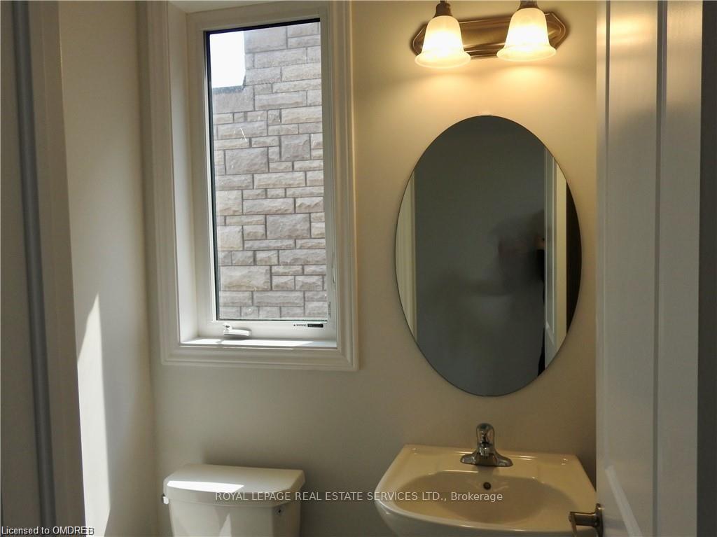 Photo 3 of 23 Admiral Road, Welland, Hwy 406/Welland — HOMEH
