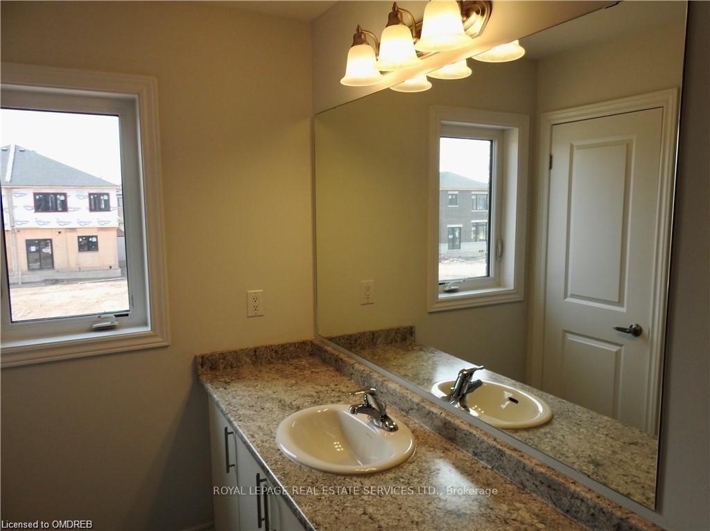 Photo 15 of 23 Admiral Road, Welland, Hwy 406/Welland — HOMEH