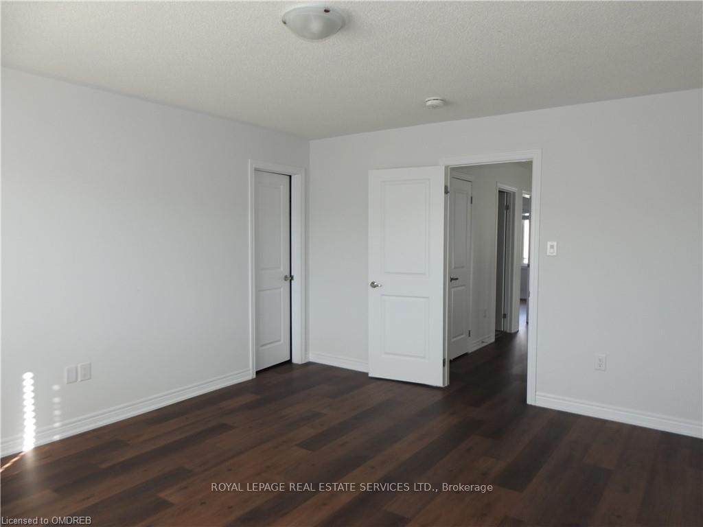 Photo 17 of 23 Admiral Road, Welland, Hwy 406/Welland — HOMEH