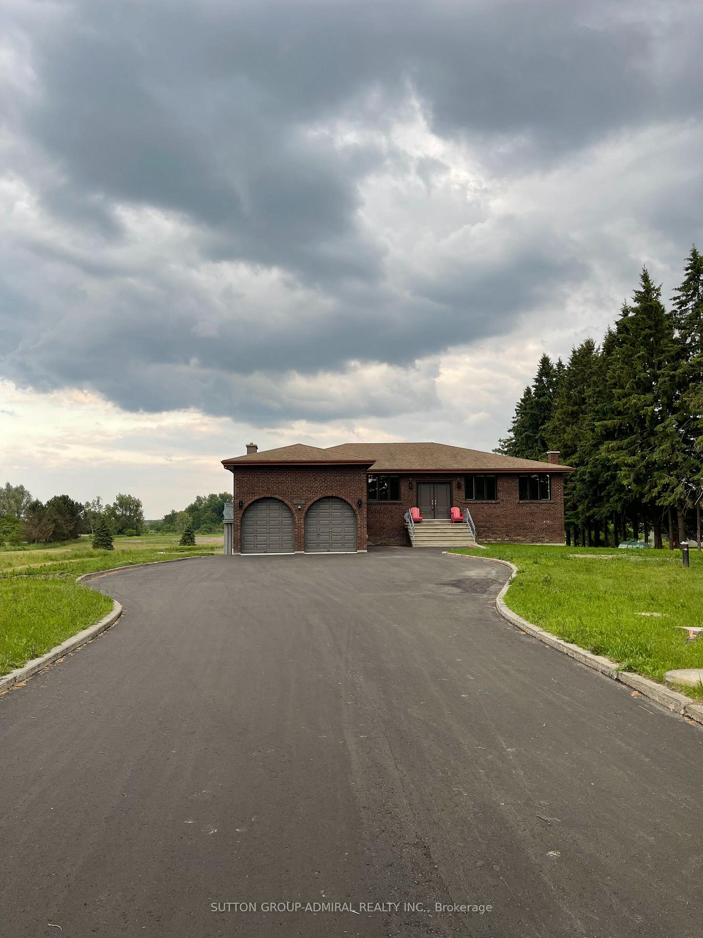 Photo 2 of 5111 Kirby Road, Vaughan, Kleinburg — HOMEH