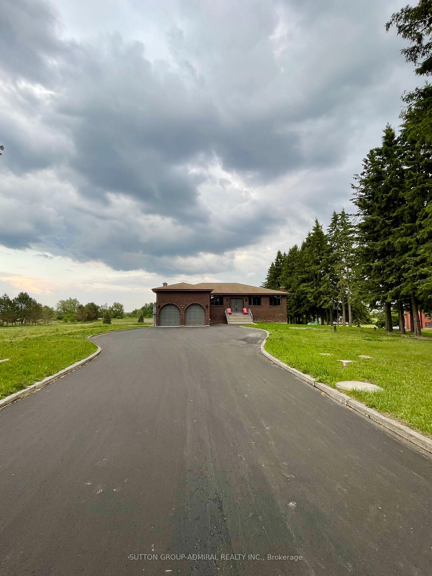 Photo 3 of 5111 Kirby Road, Vaughan, Kleinburg — HOMEH