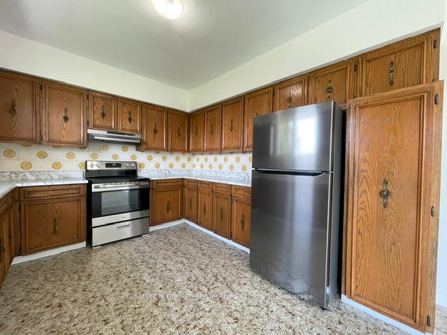 Photo 7 of 5111 Kirby Road, Vaughan, Kleinburg — HOMEH