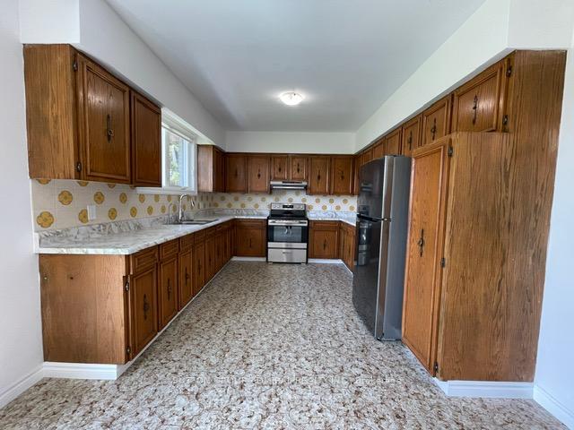 Photo 8 of 5111 Kirby Road, Vaughan, Kleinburg — HOMEH