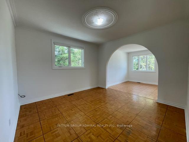 Photo 16 of 5111 Kirby Road, Vaughan, Kleinburg — HOMEH