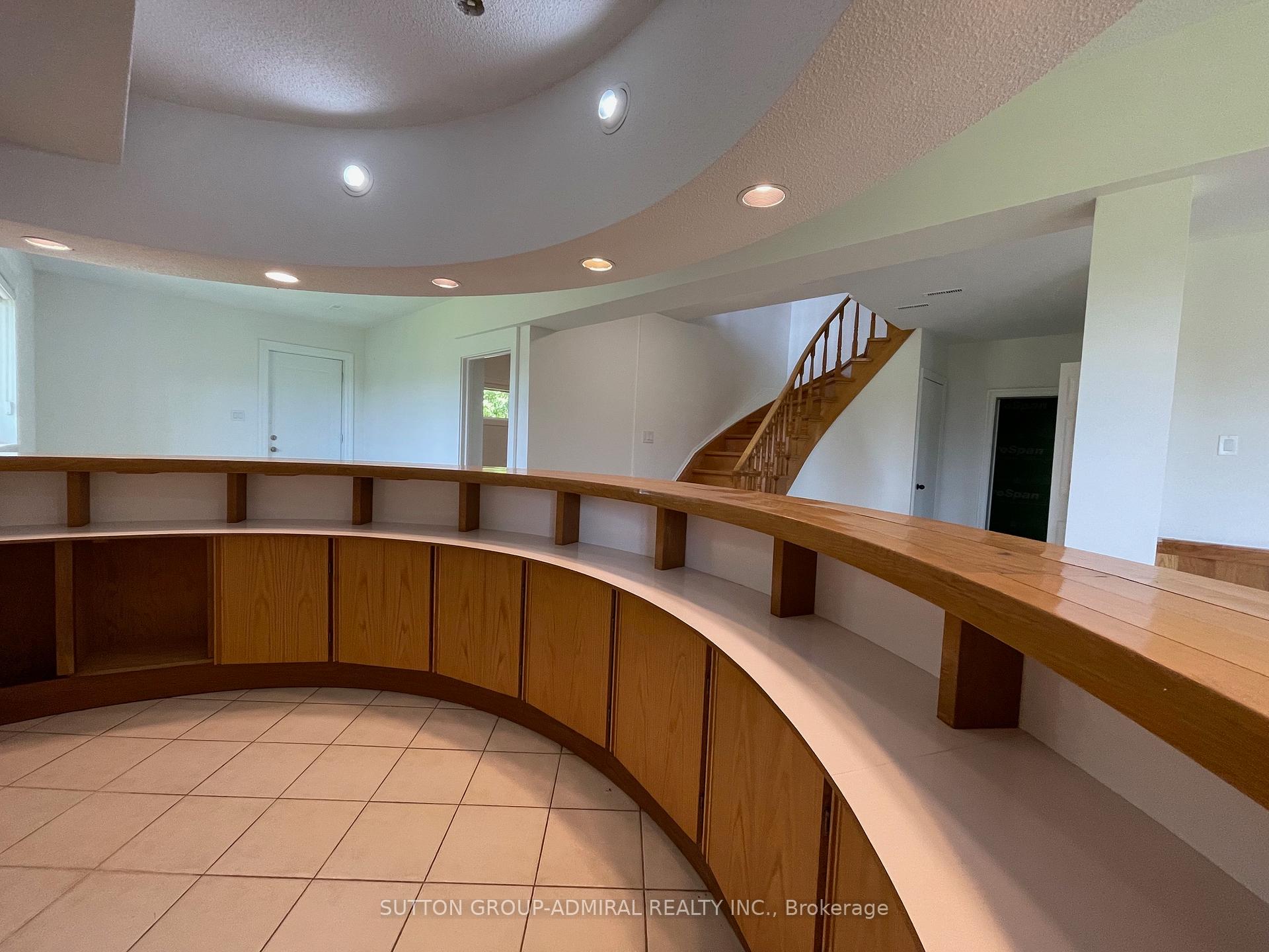 Photo 27 of 5111 Kirby Road, Vaughan, Kleinburg — HOMEH