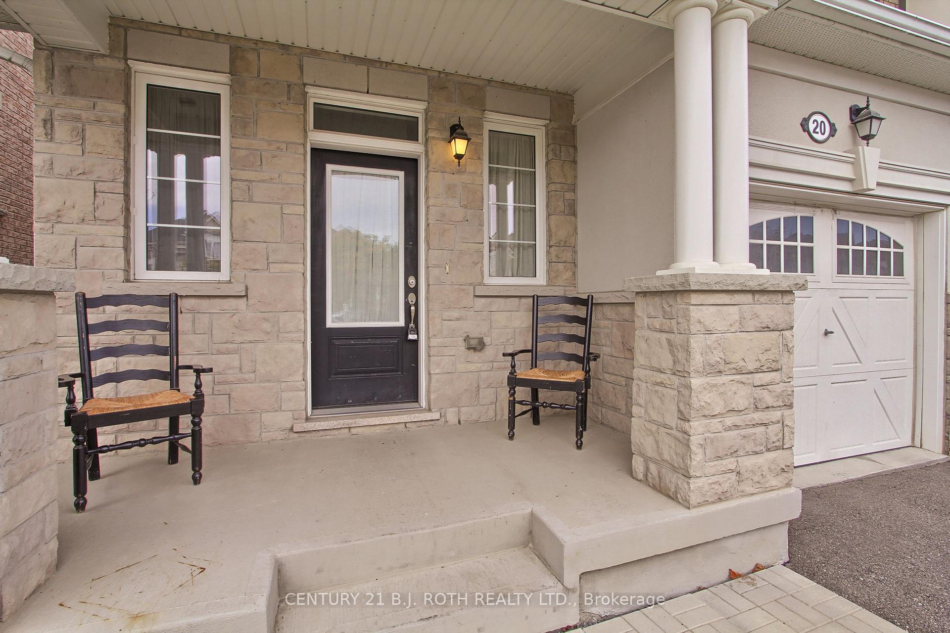 Photo 4 of 20 Clifford Dalton Drive, Aurora, Rural Aurora — HOMEH