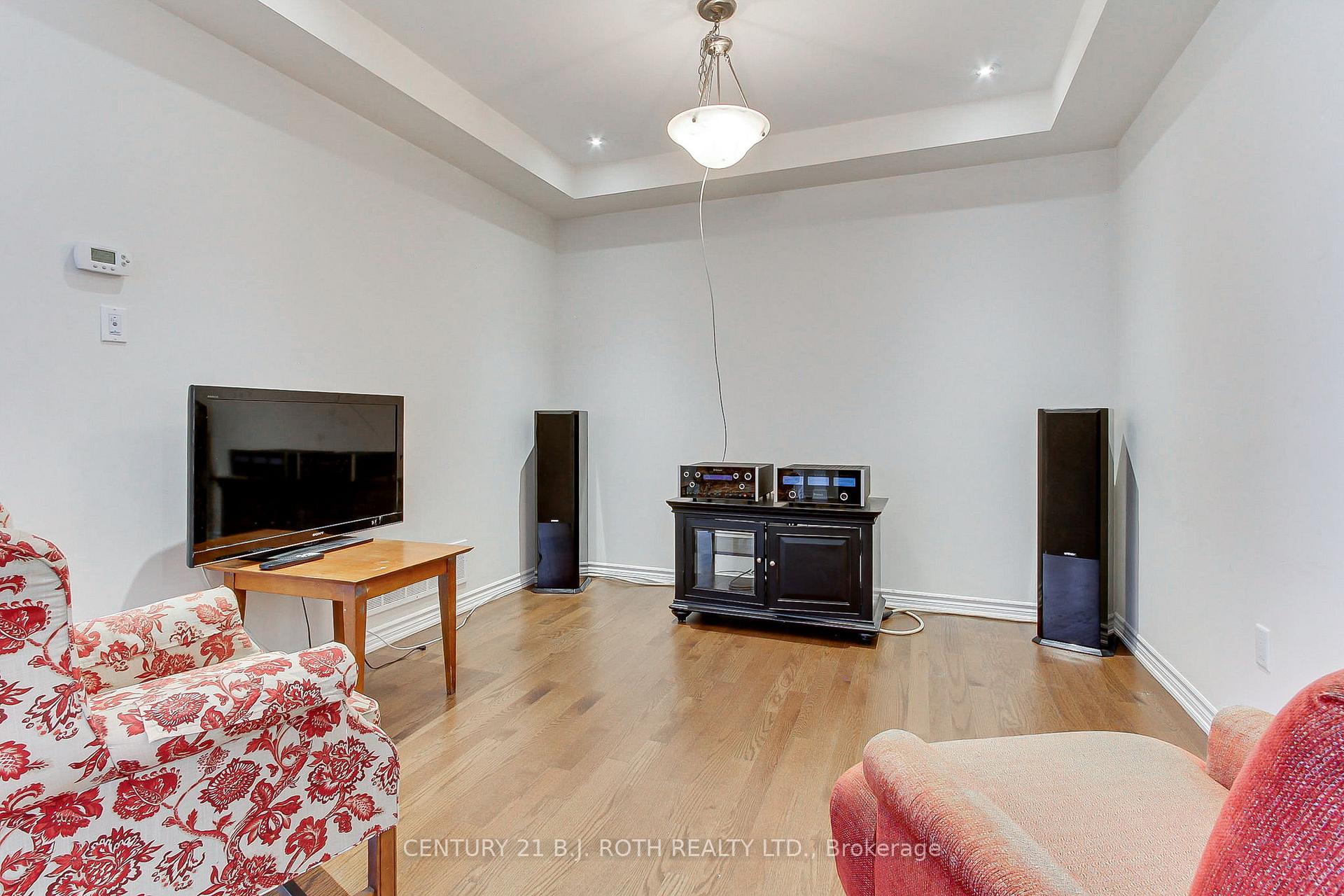Photo 6 of 20 Clifford Dalton Drive, Aurora, Rural Aurora — HOMEH