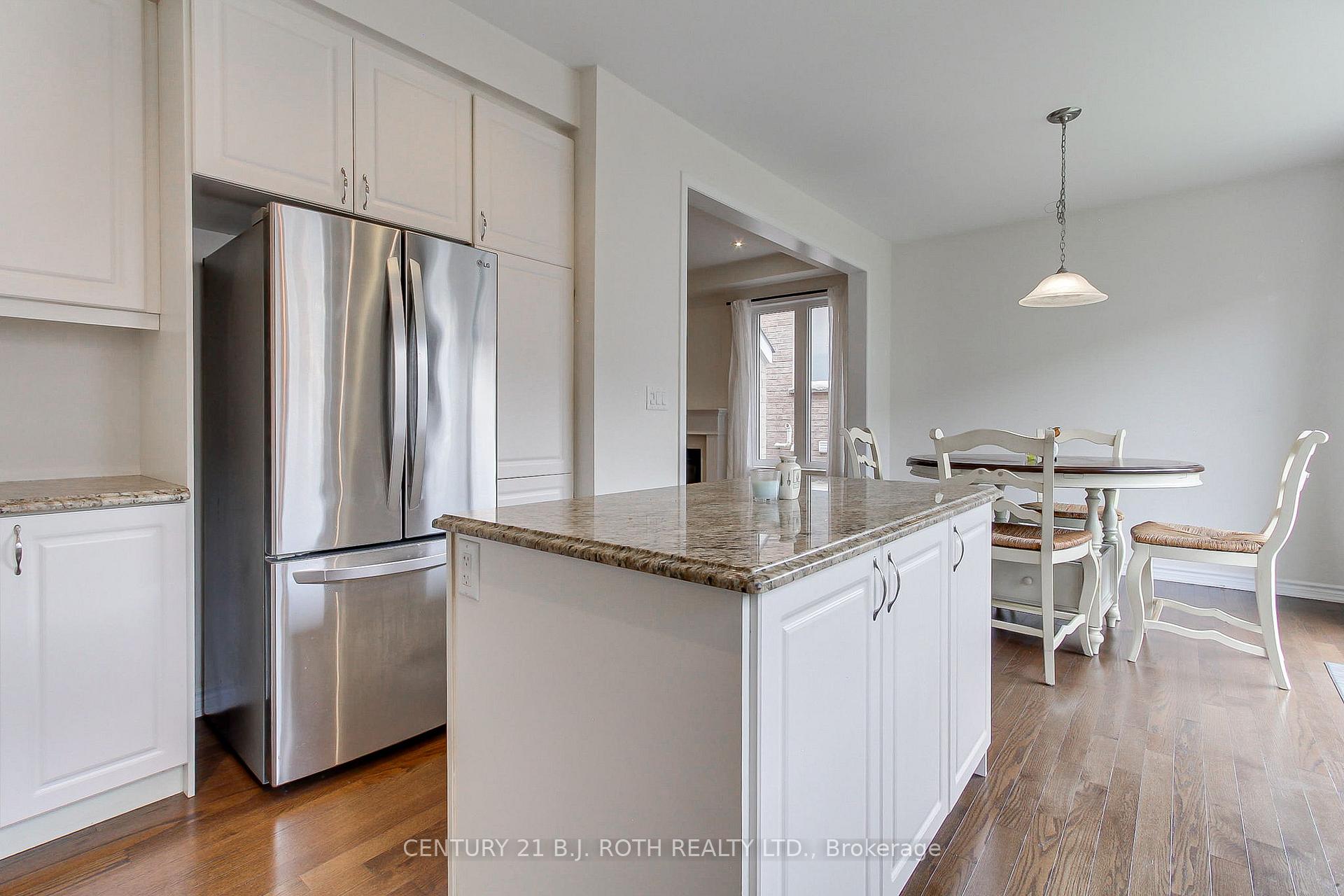 Photo 18 of 20 Clifford Dalton Drive, Aurora, Rural Aurora — HOMEH
