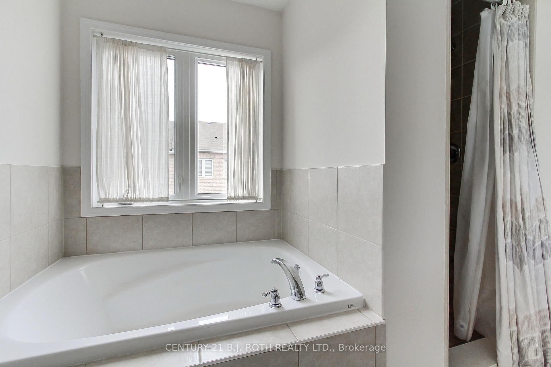 Photo 20 of 20 Clifford Dalton Drive, Aurora, Rural Aurora — HOMEH