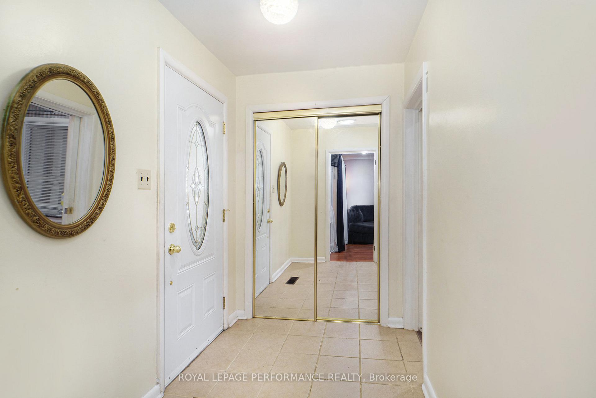 Photo 2 of 502 Coronation Avenue, Ottawa, Riverview Park — HOMEH