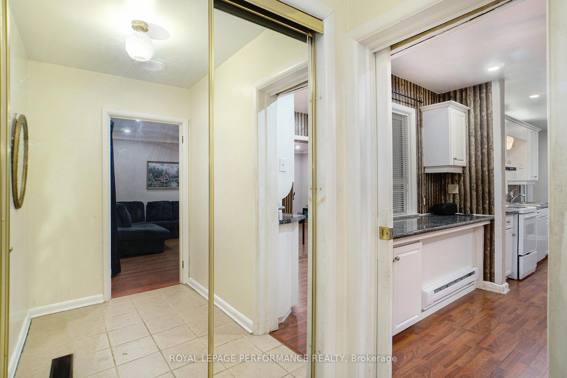 Photo 4 of 502 Coronation Avenue, Ottawa, Riverview Park — HOMEH