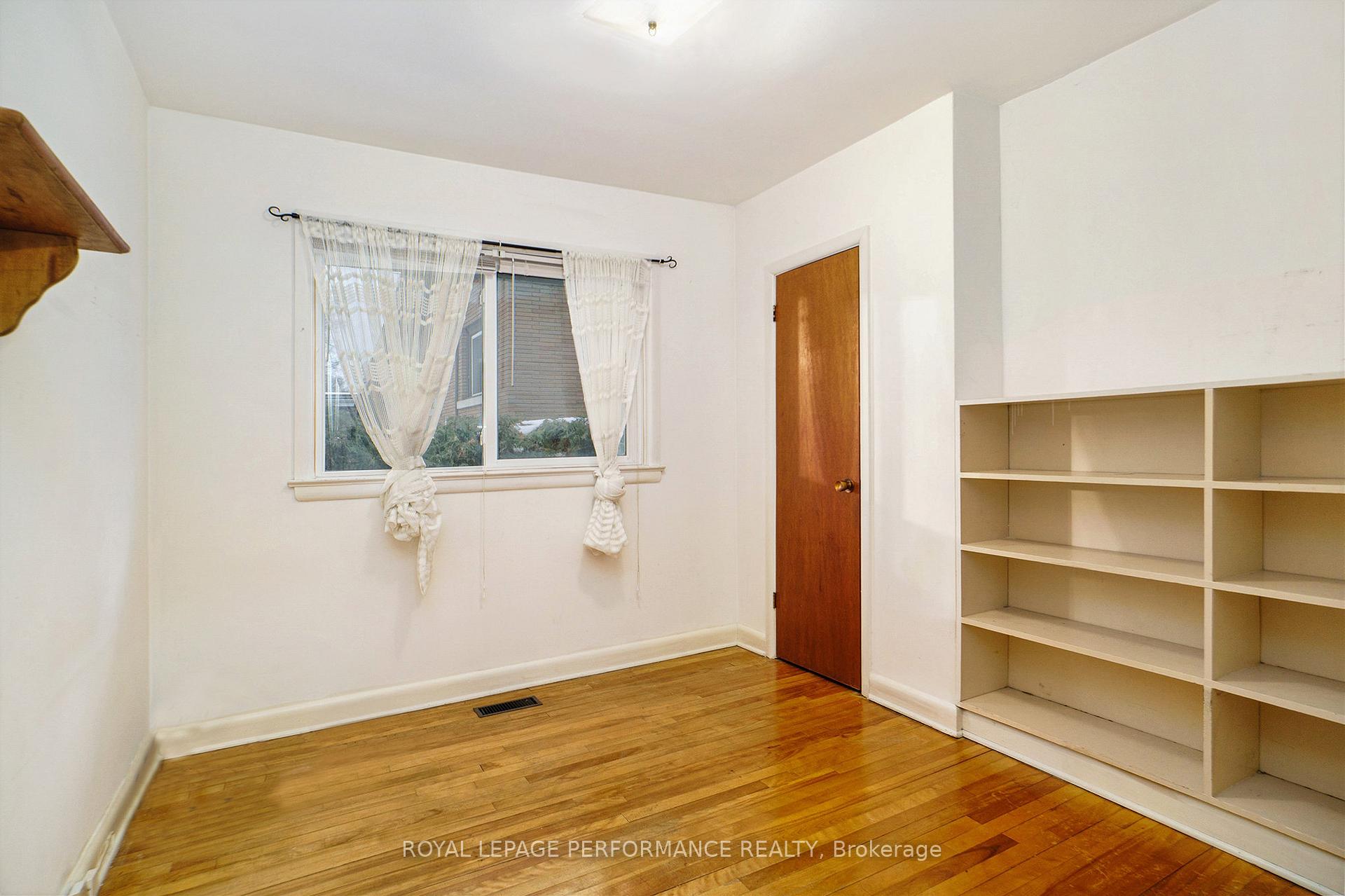 Photo 19 of 502 Coronation Avenue, Ottawa, Riverview Park — HOMEH