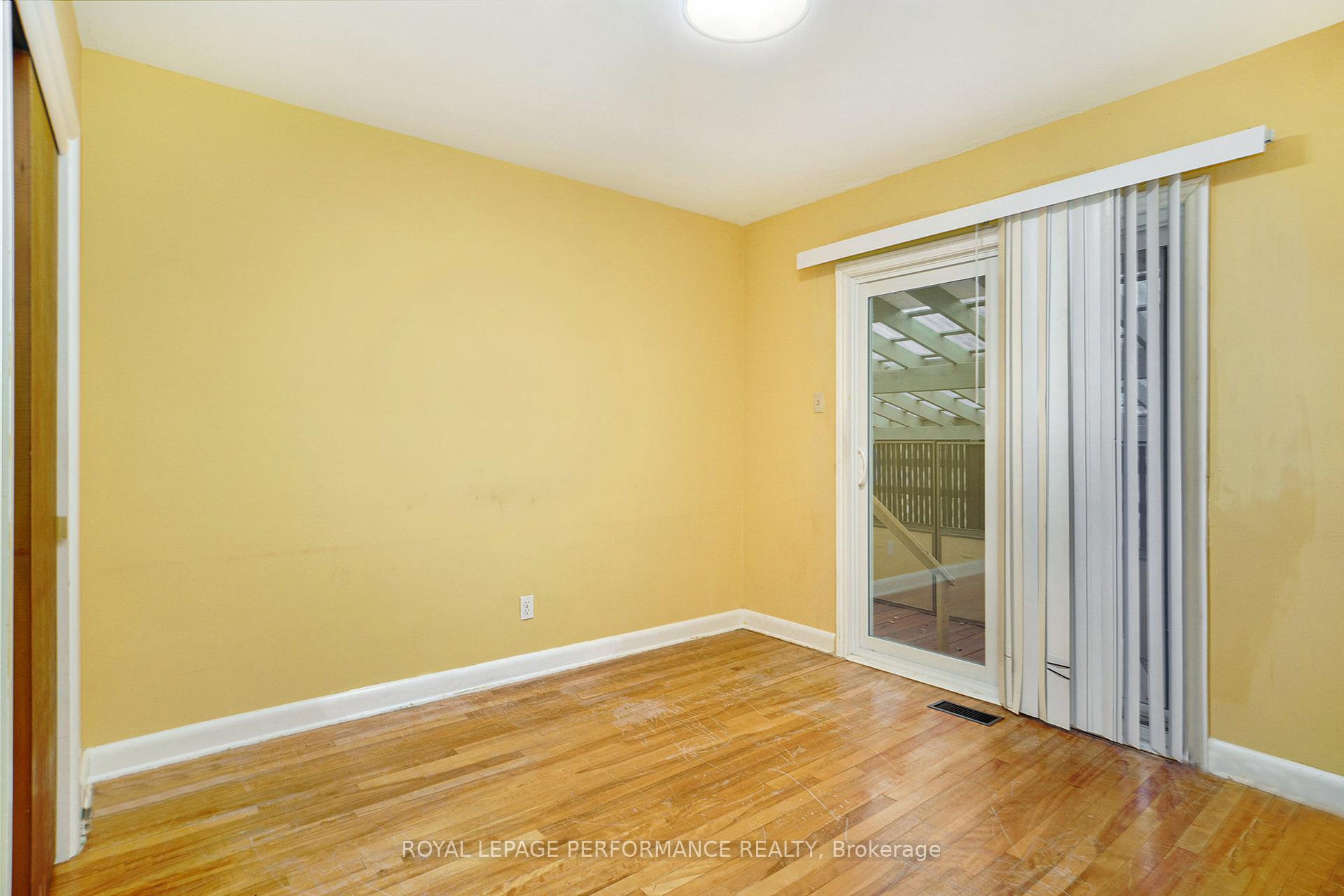Photo 17 of 502 Coronation Avenue, Ottawa, Riverview Park — HOMEH