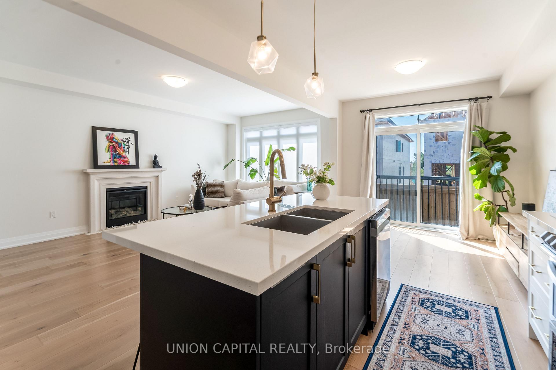 Photo 12 of 41 Auckland Drive, Whitby, Rural Whitby — HOMEH