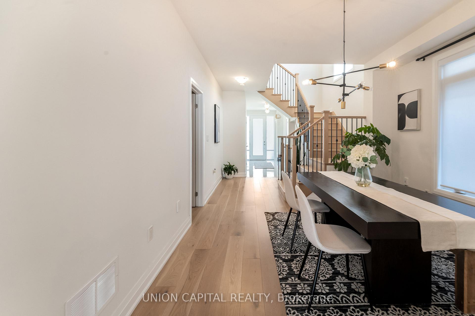 Photo 23 of 41 Auckland Drive, Whitby, Rural Whitby — HOMEH