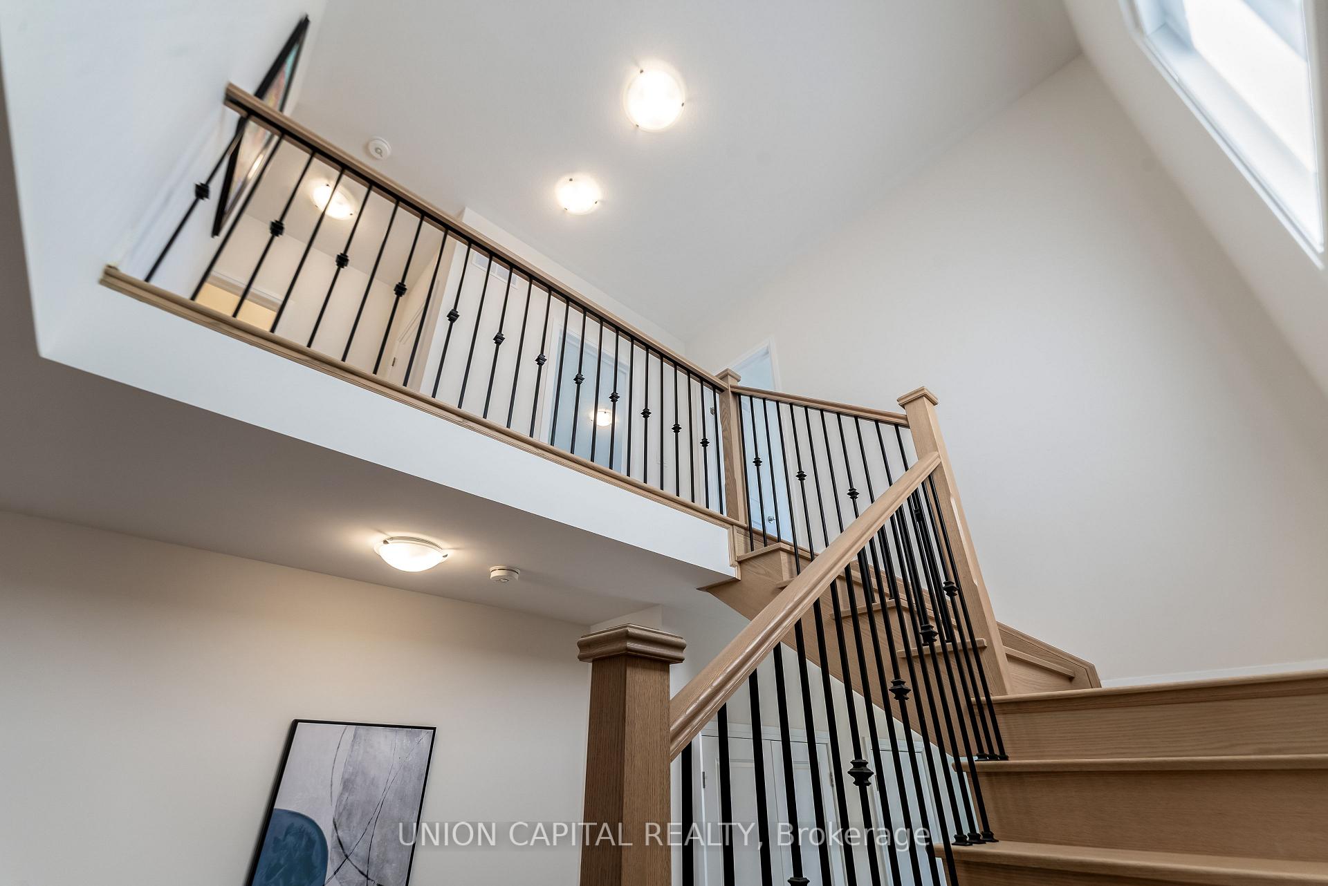 Photo 25 of 41 Auckland Drive, Whitby, Rural Whitby — HOMEH