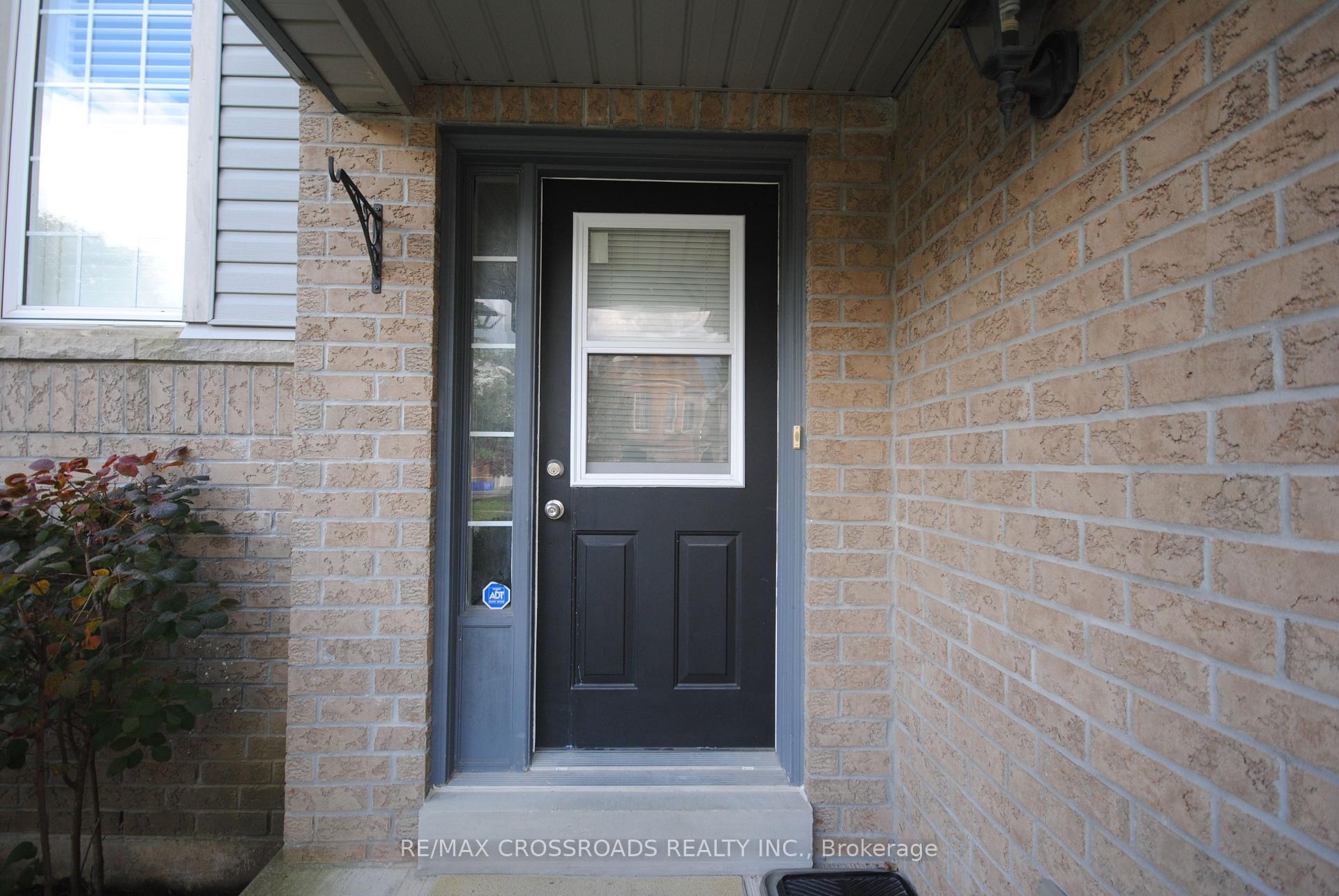 Photo 3 of 51 Beachgrove Crescent, Whitby, Taunton North — HOMEH